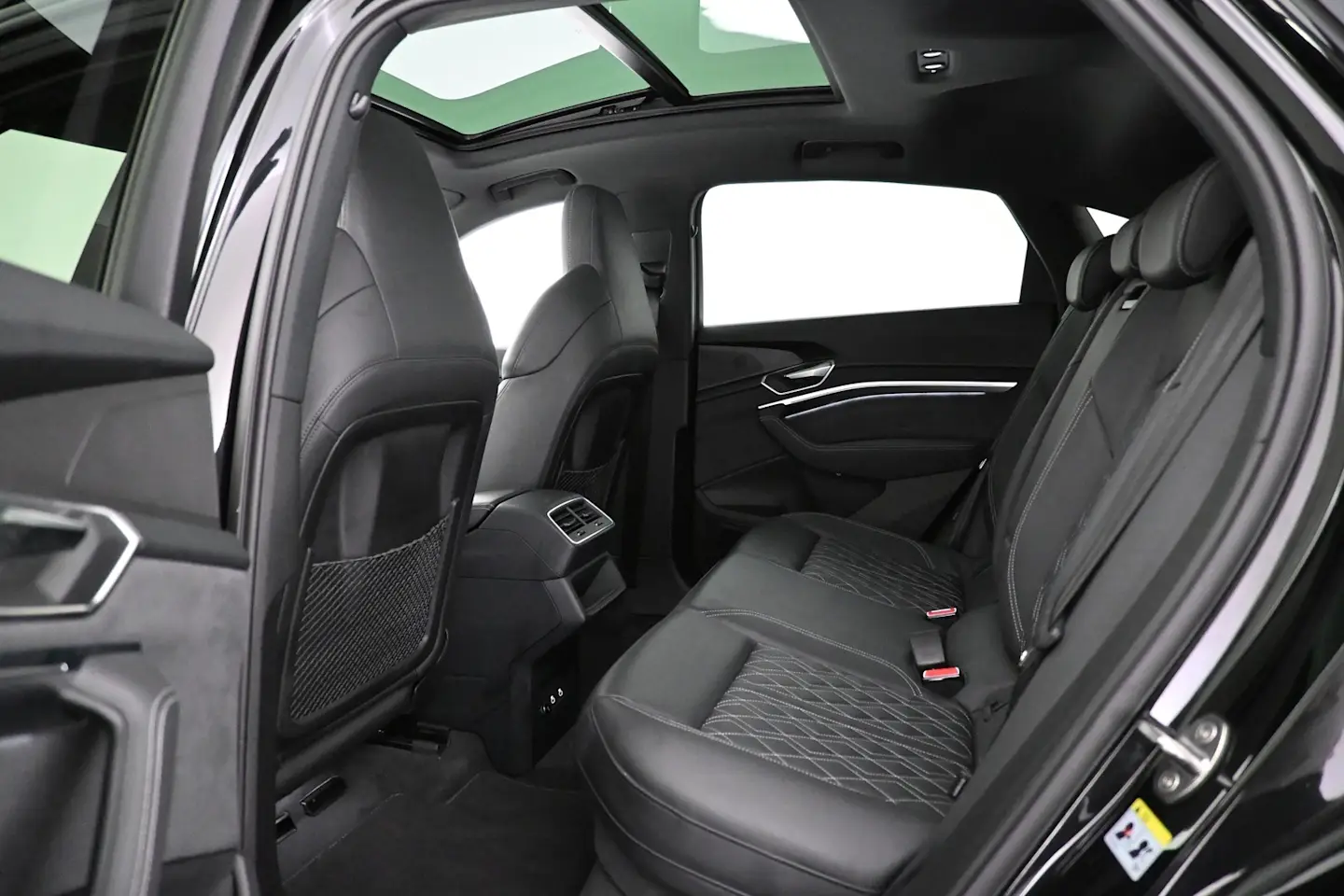 Car Image - 3tzC8X8ytyBBuk49yPc5SG