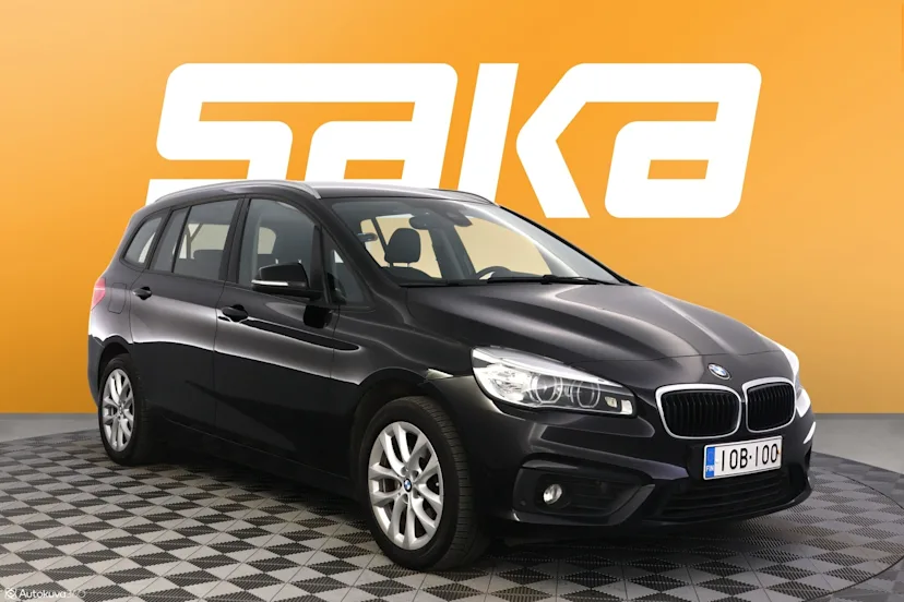 BMW 220