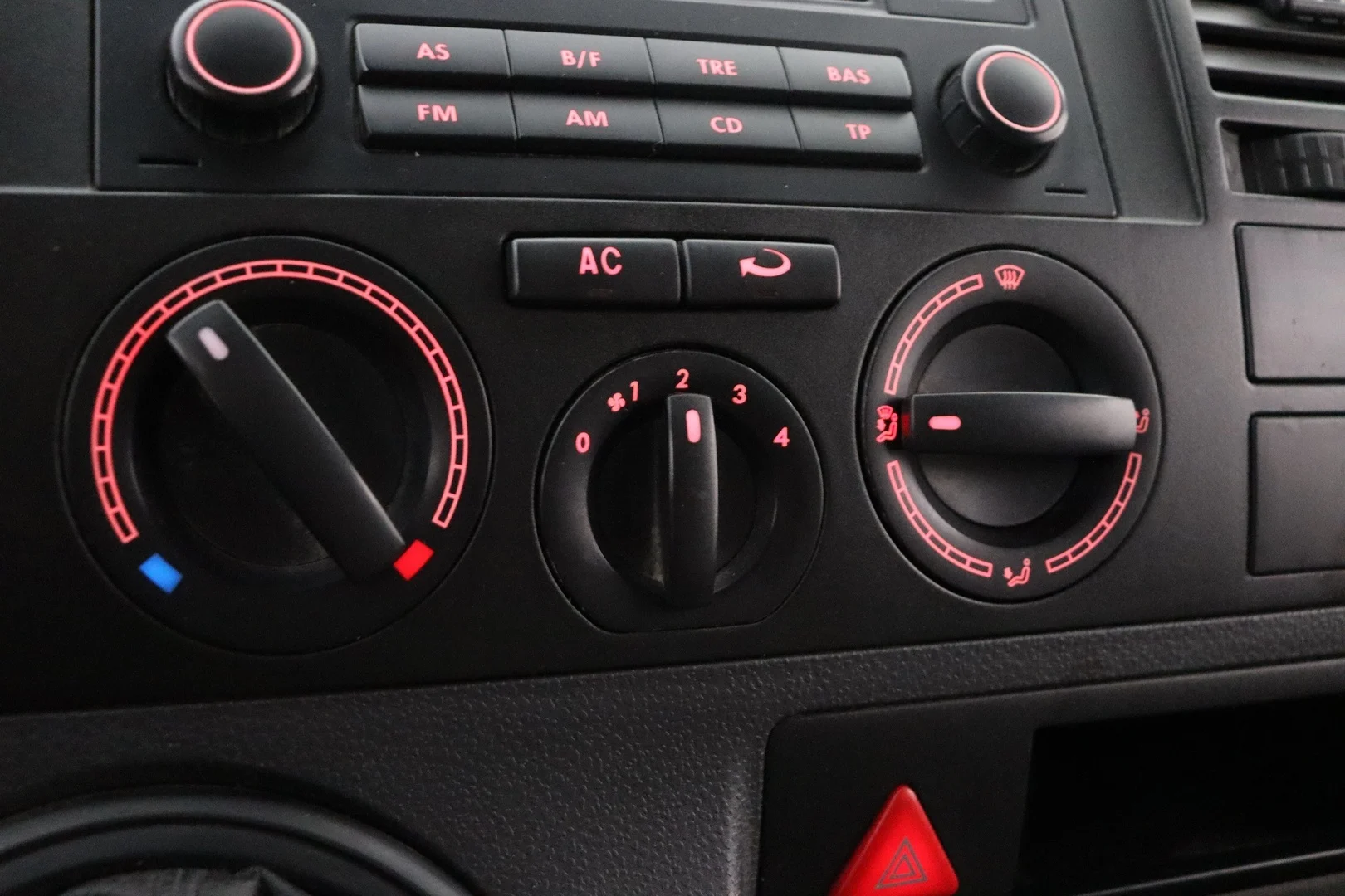 Car Image - 1FyS825JiXBvQPvA8qQqZD