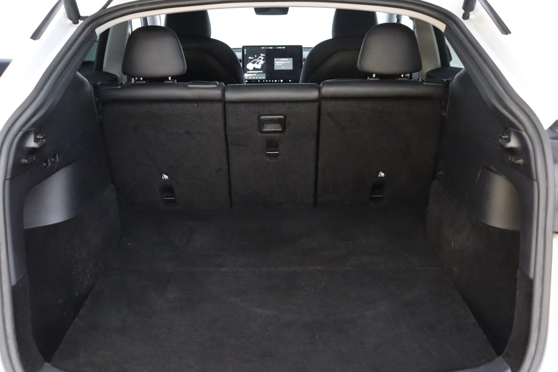 Car Image - 1mGeeUlYiJGJRhMrp1S42K