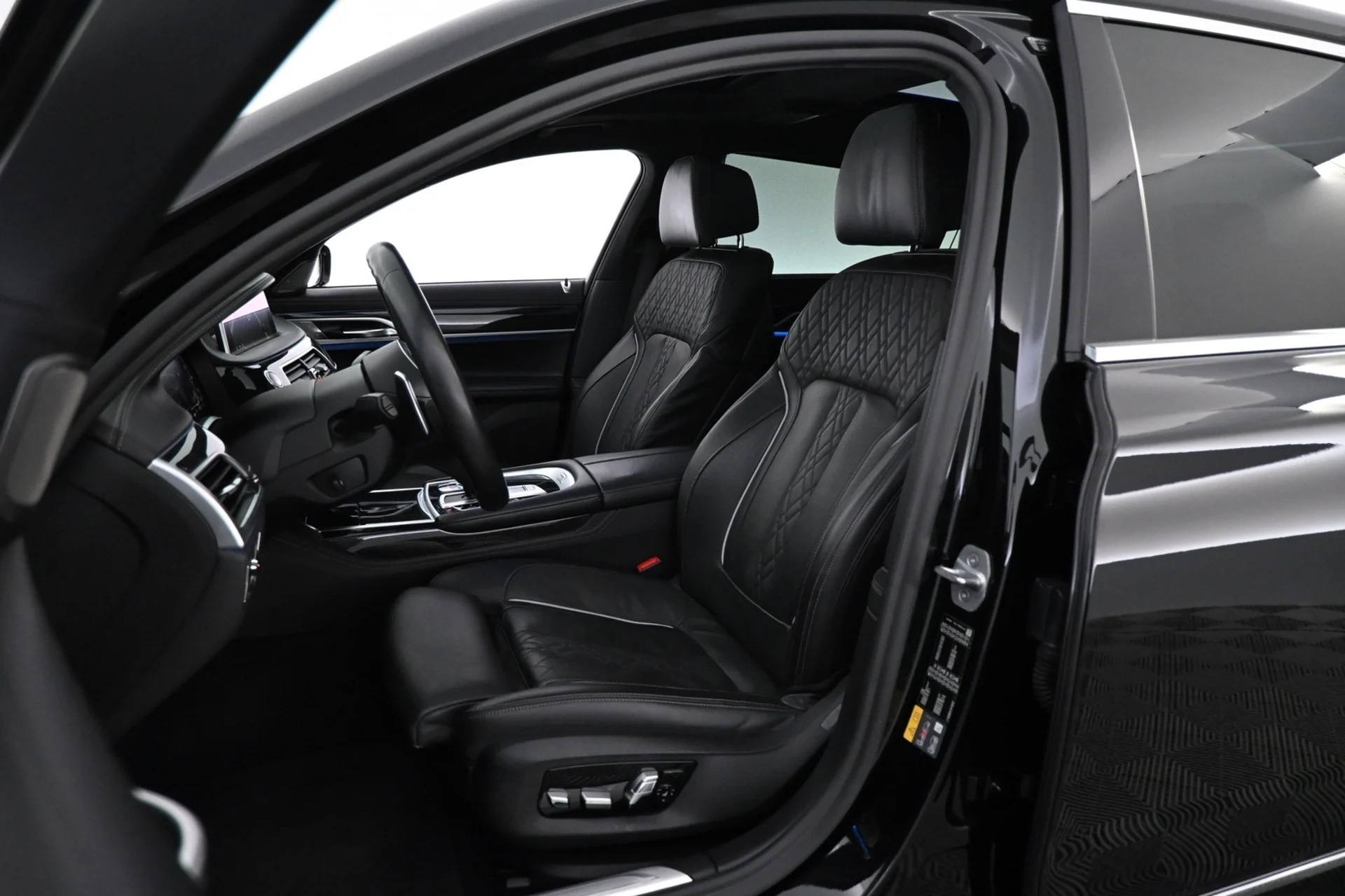 Car Image - 1F1FZZoCTq2fzvB5hmNco2