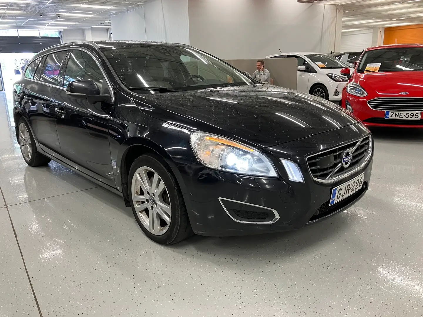 Car Image - 7D2HUlUlHnOhhp9MmzUv1G