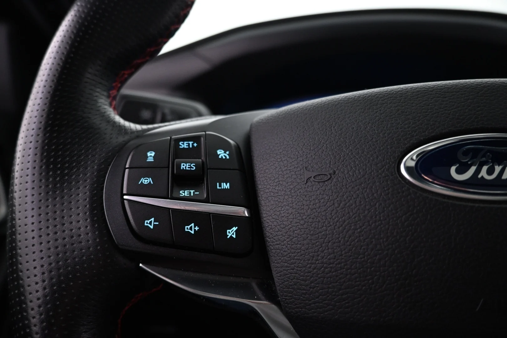 Car Image - 1A6Po6EOpPSO0r11lIlkkZ