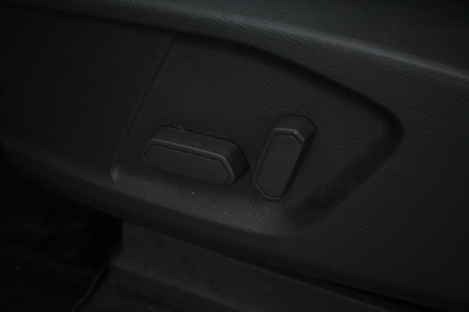 Car Image - 7itlNTRyf6N3o5XzUXWtLZ