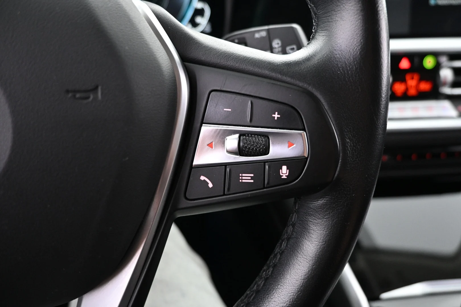 Car Image - Hjj1b91du9mJJWRv5XFeo