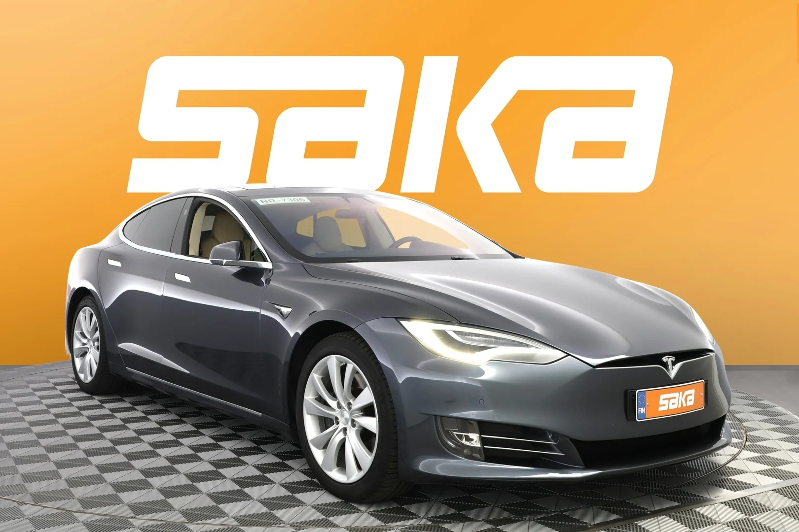 Car Image - 2amc7lCZABIM1BK3JSOo6D