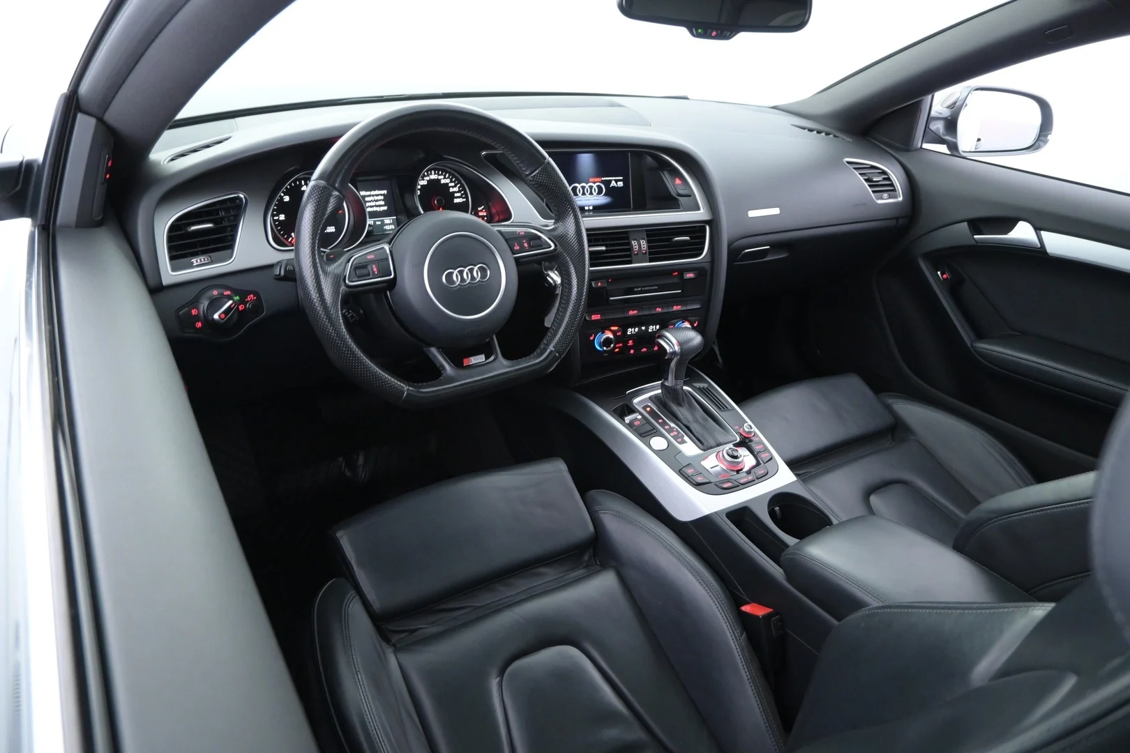 Car Image - 43E8m6HfN8EUH9KFCEGpkV