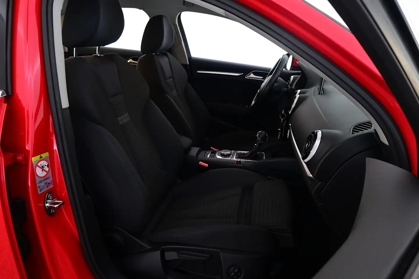 Car Image - 34mVSJTSLluSw5lxdEOEtU