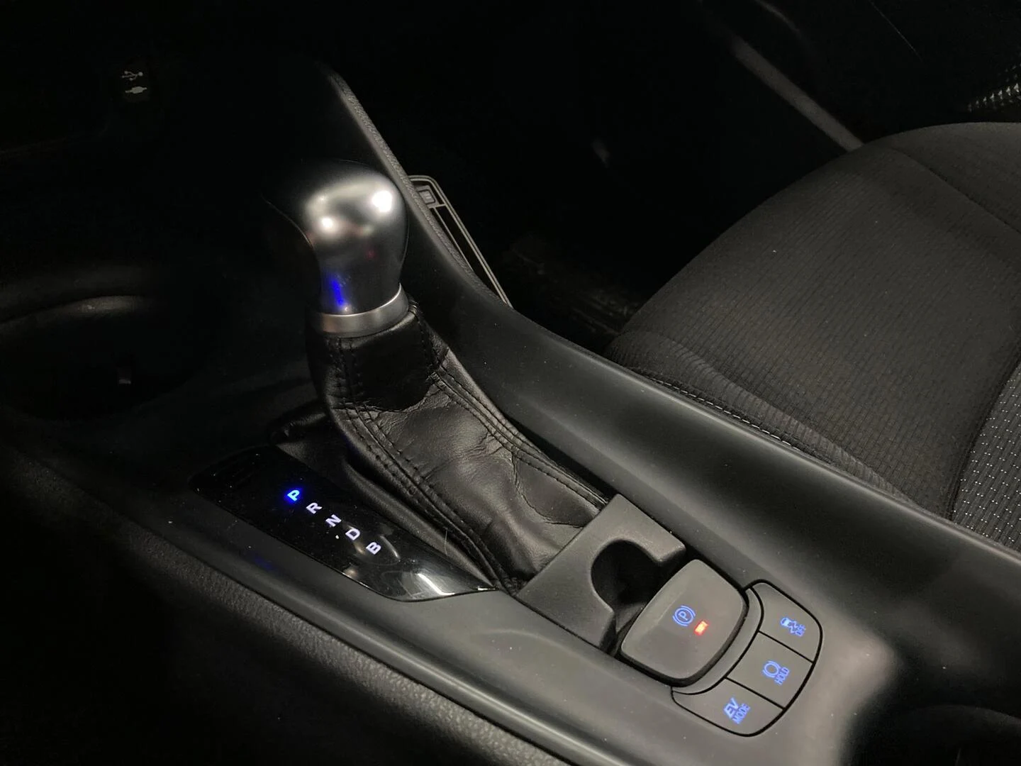 Car Image - 2Kdu3qQevlk2ZX845t9ruH