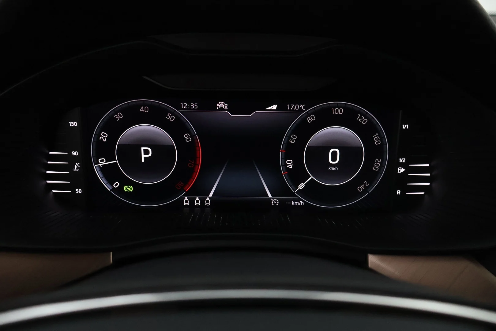 Car Image - 6mttwVXhi4mBDUwSyQsp4L