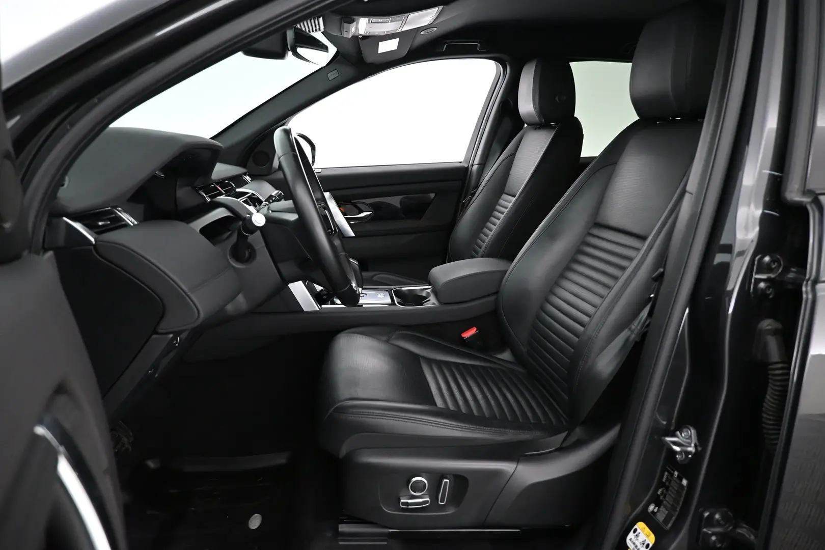 Car Image - 4nJRkSTLR46WbQrcrMjDFV
