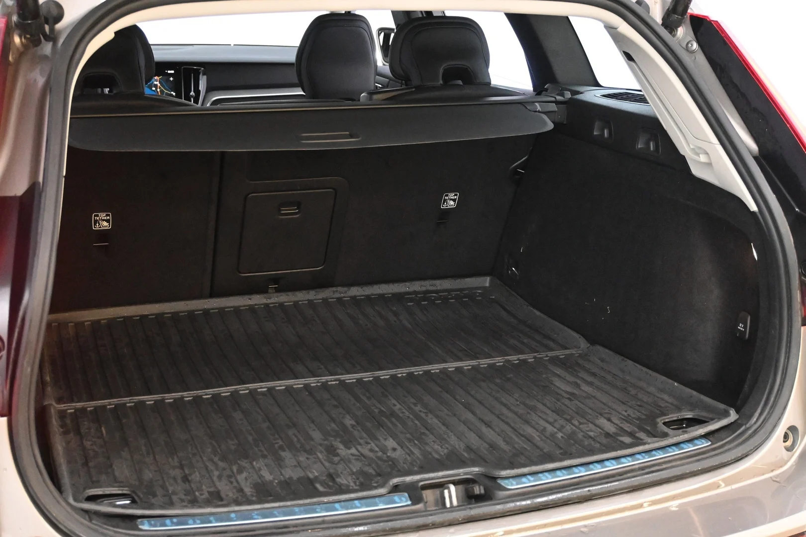 Car Image - 12kbqGki9gQss0EHFjRtLH