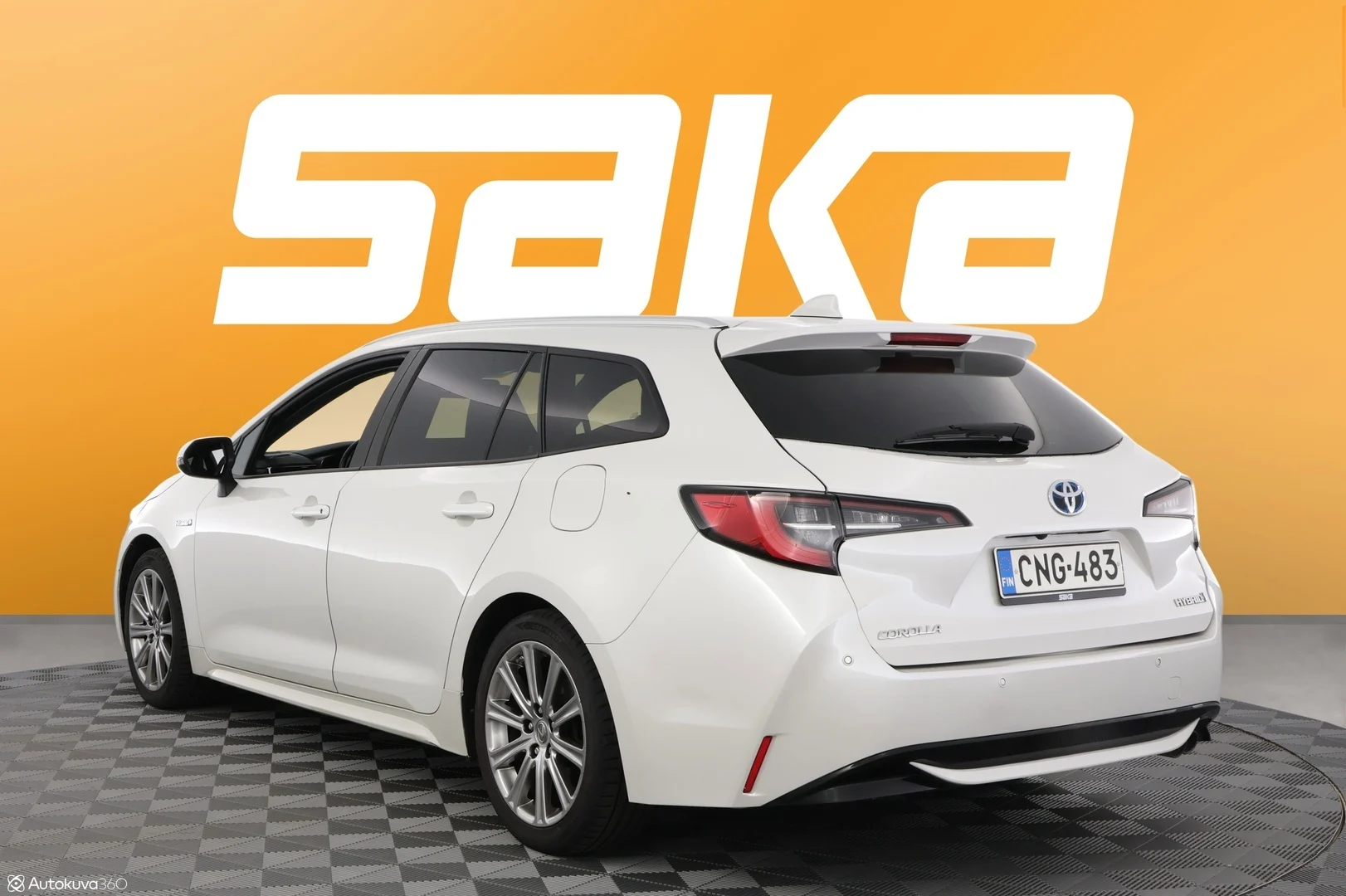 Car Image - 3hu7khUCfknjk94VvSMqI7