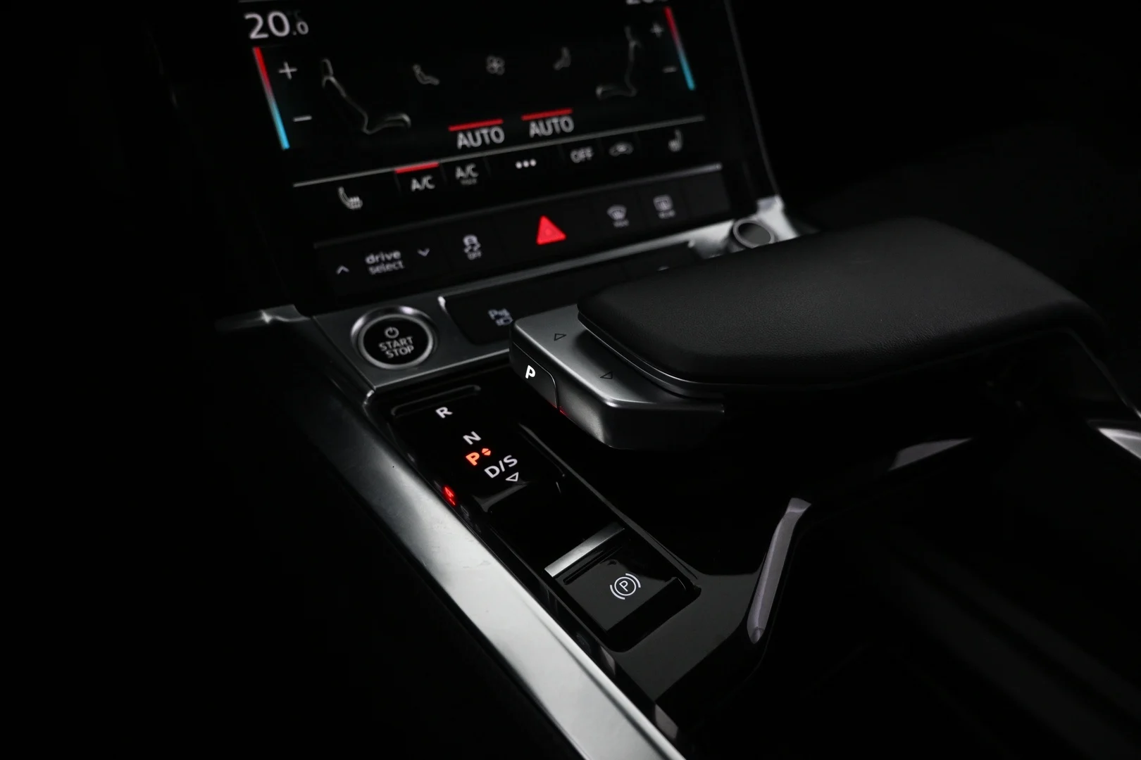 Car Image - 16WZds6VvmunPYdjbkvUDe