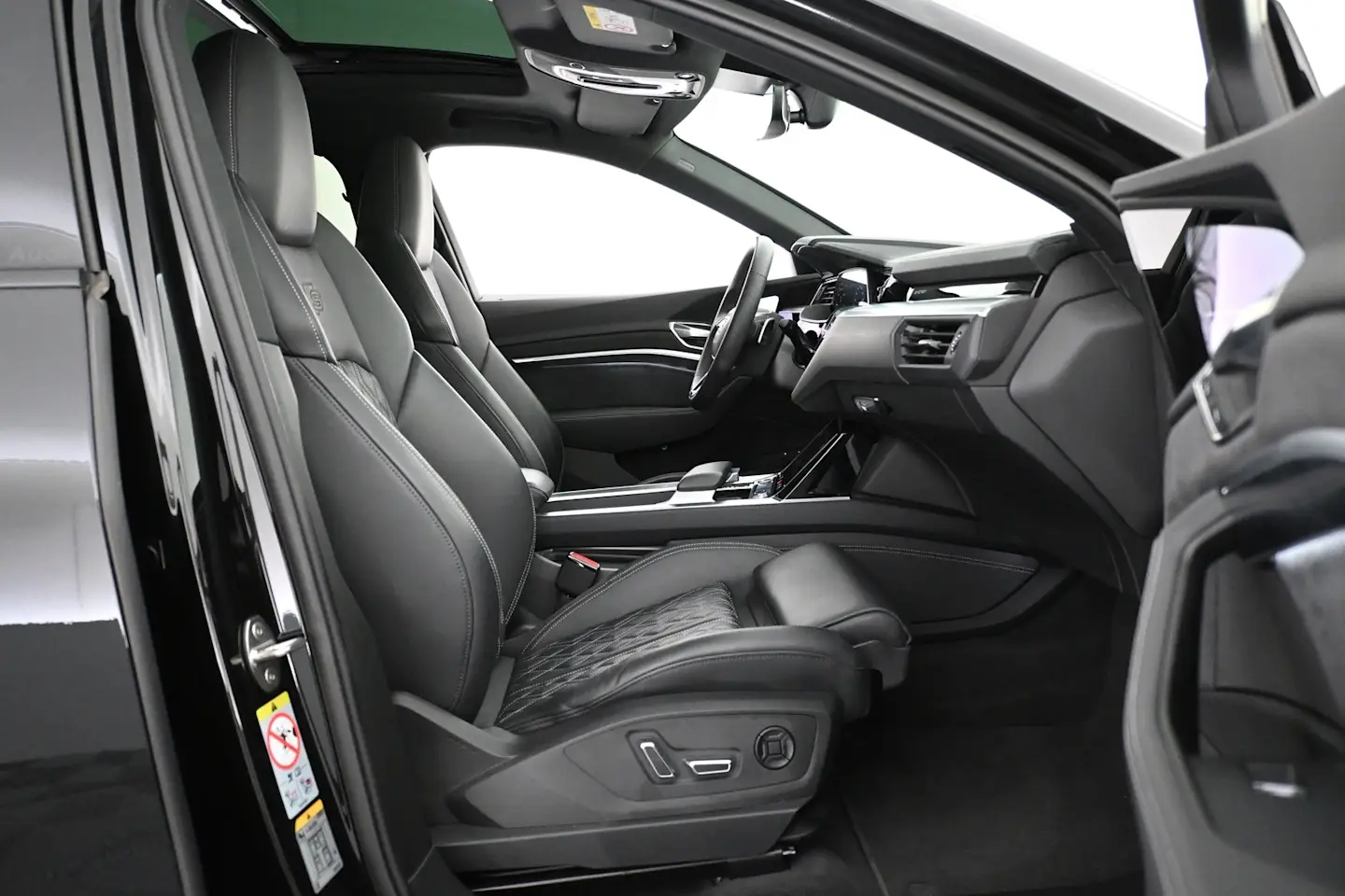 Car Image - 3tzC8X8ytyBBuk49yPc5SG