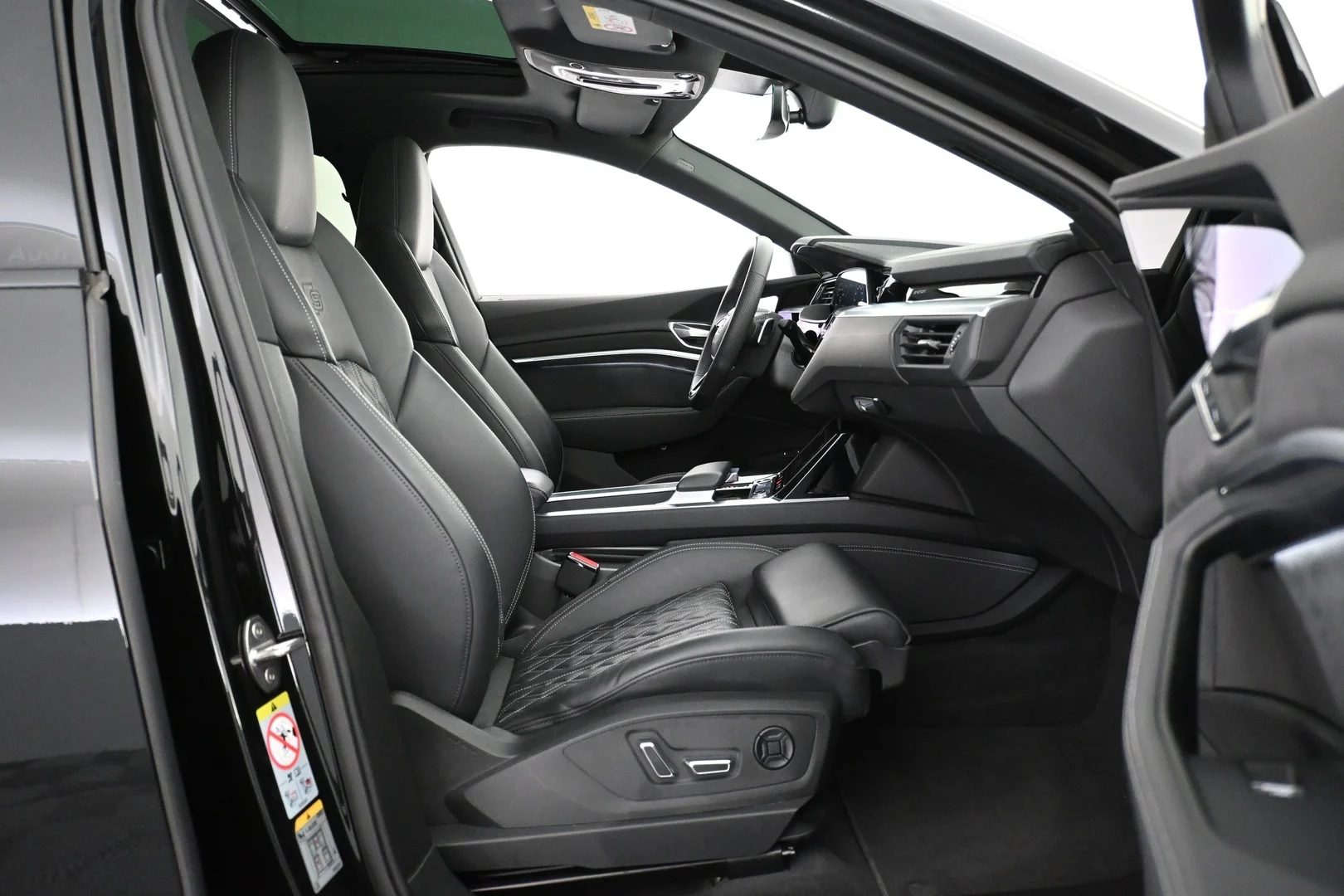 Car Image - 3tzC8X8ytyBBuk49yPc5SG