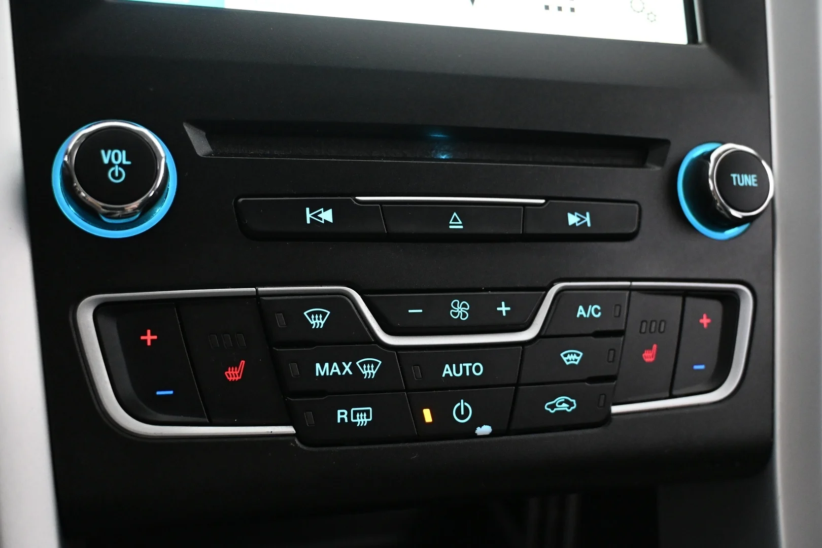 Car Image - 1Qz4tjTzjAPGxvwTbQgdhd