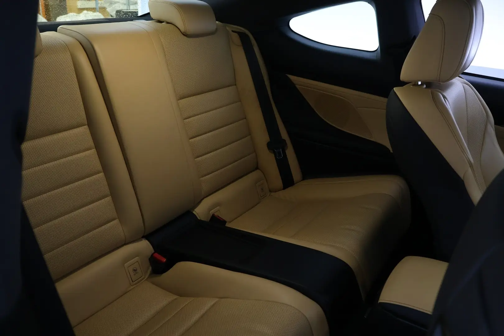 Car Image - 5Xsl0qi1tYkJejdNQ2y0I4