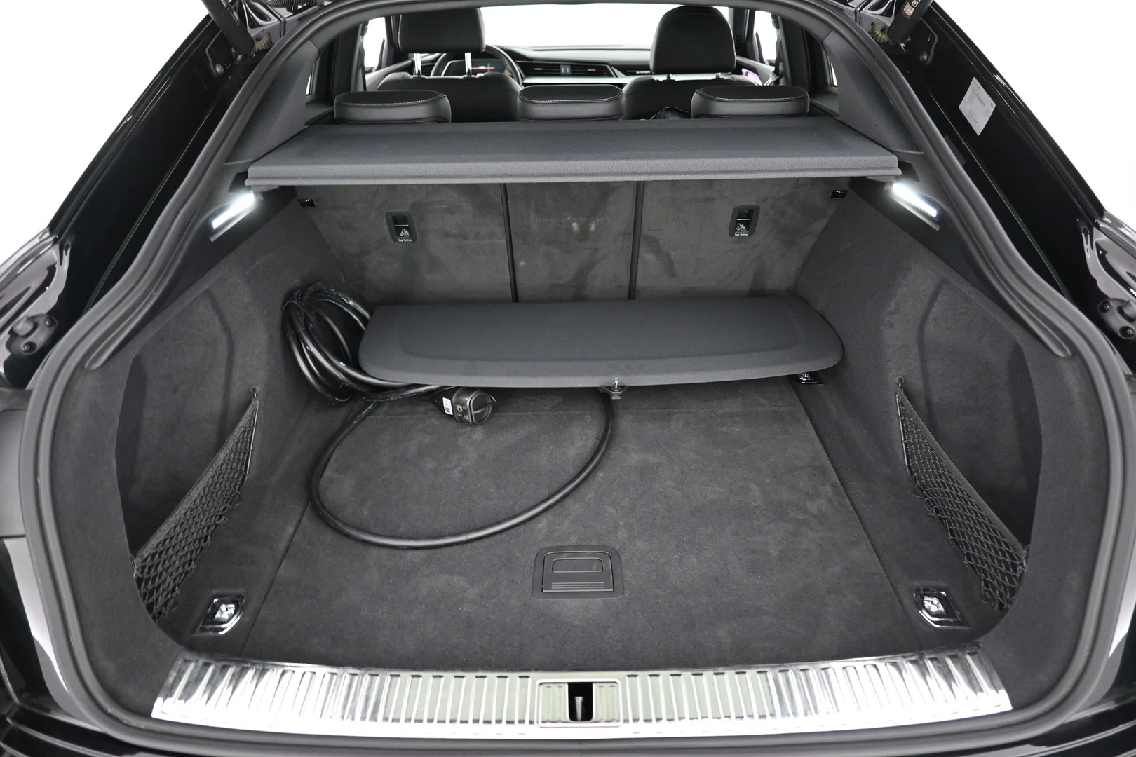 Car Image - 2I9gQ3pdPZzb4retchu5Ah