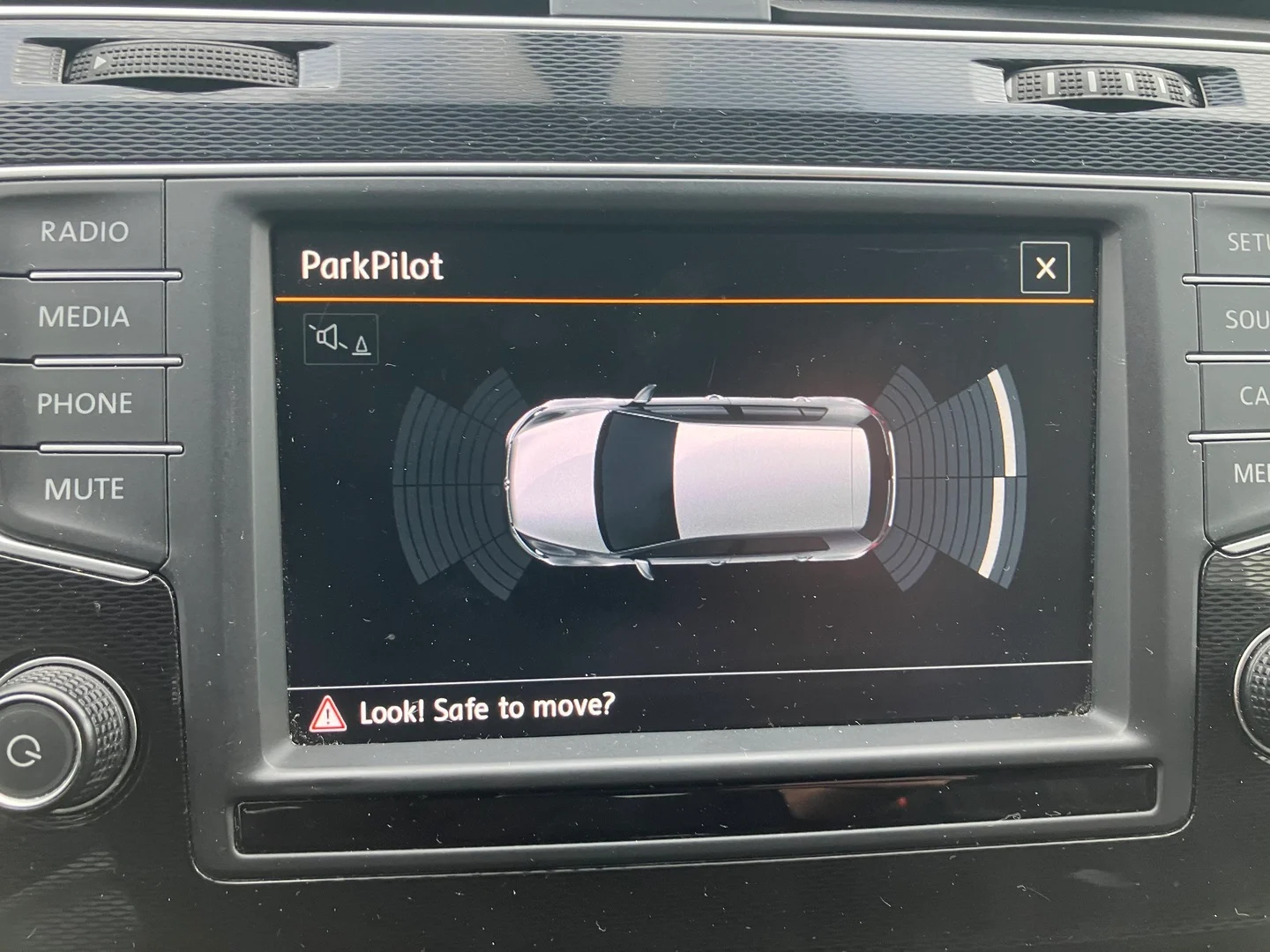 Car Image - 7EOnbKOOsWPc8JsOiJzHIJ