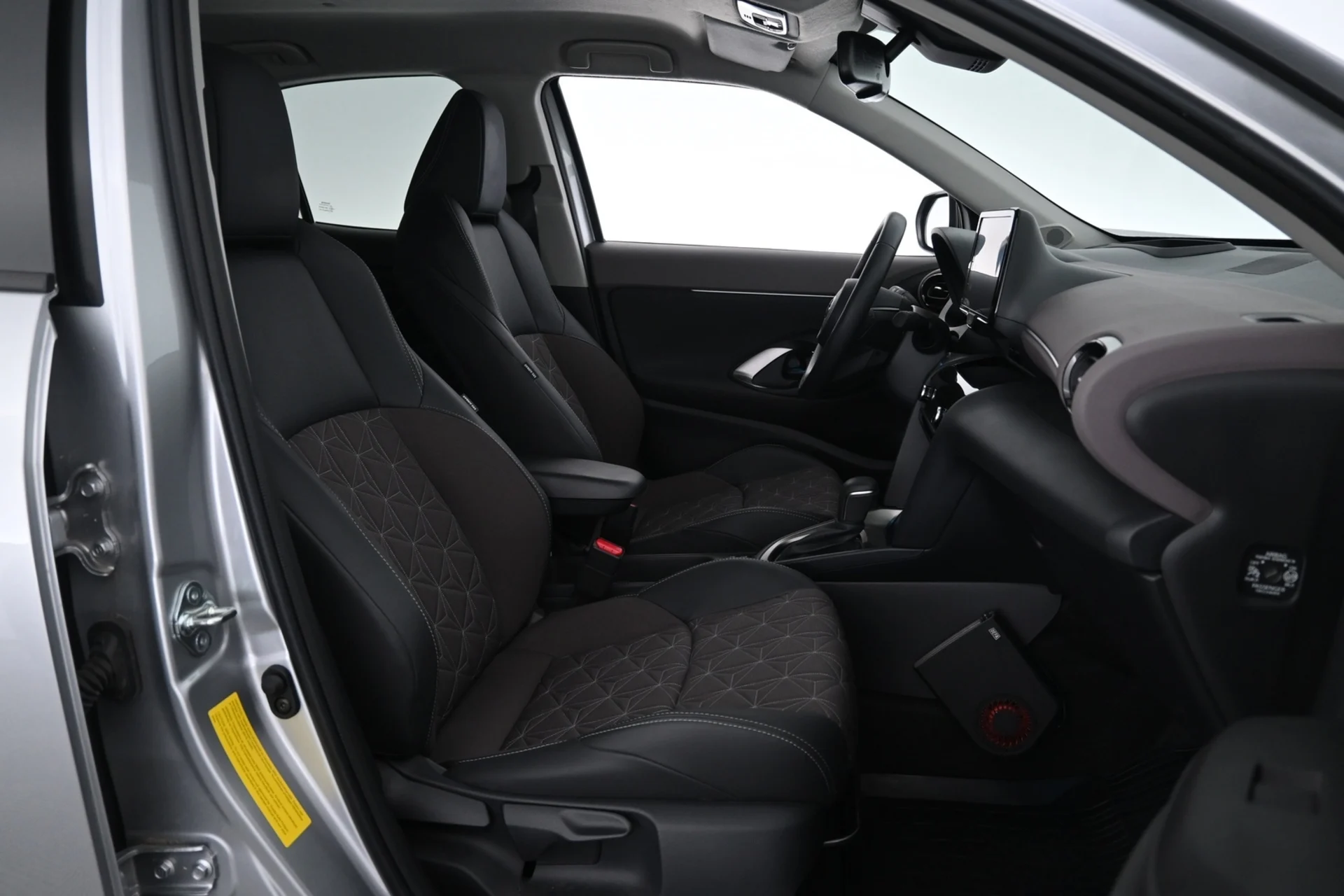 Car Image - 4T10aQh4bjSxNq5n50uB0Q