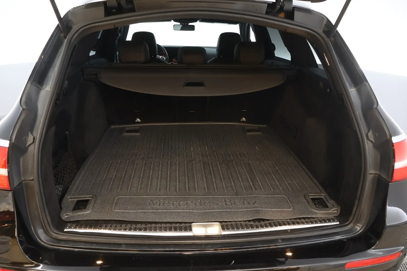 Car Image - 4tVp0VgP9OgwdiJmDYGnCe