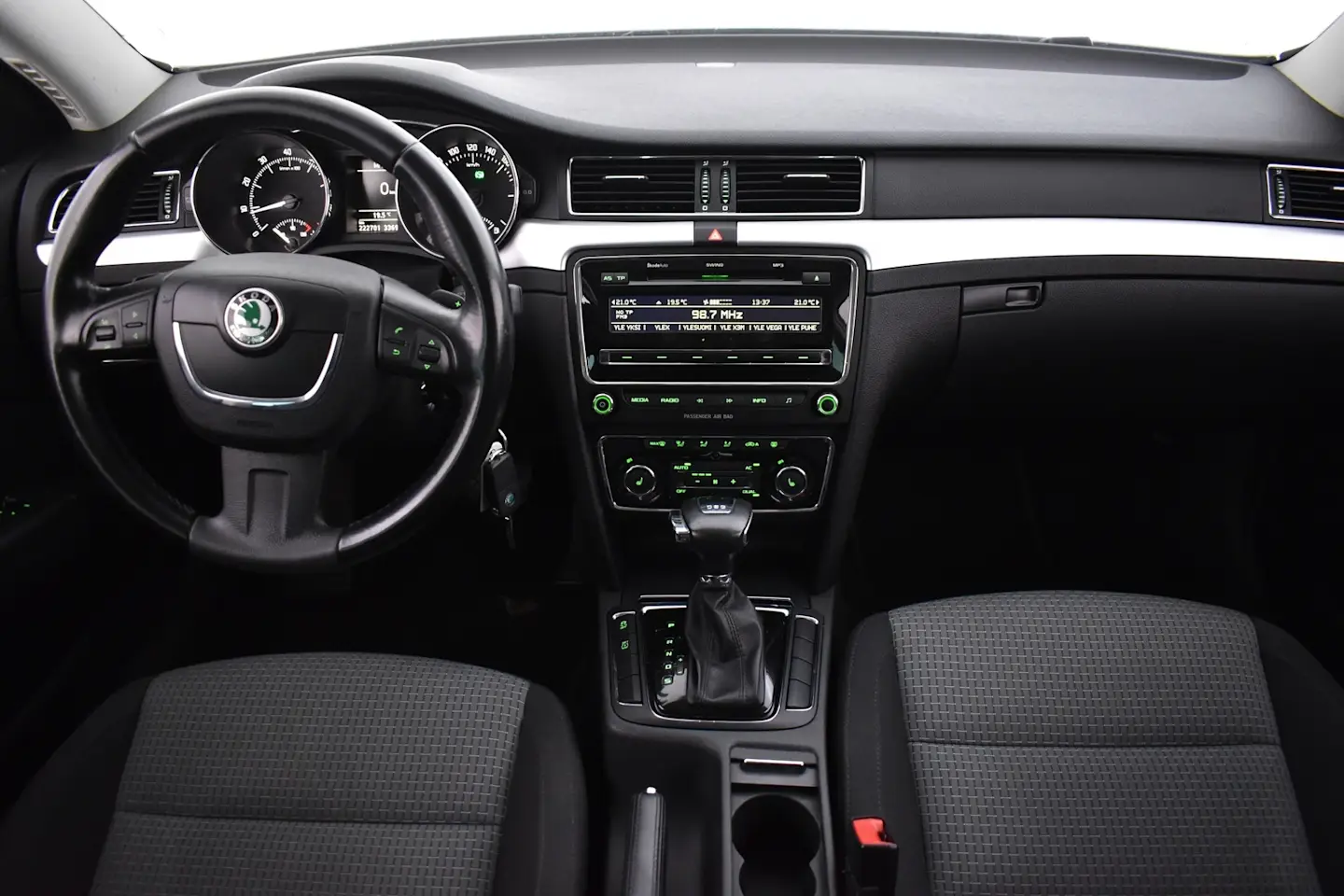 Car Image - 5K4bHtTqyn7SOwALEdpaQZ