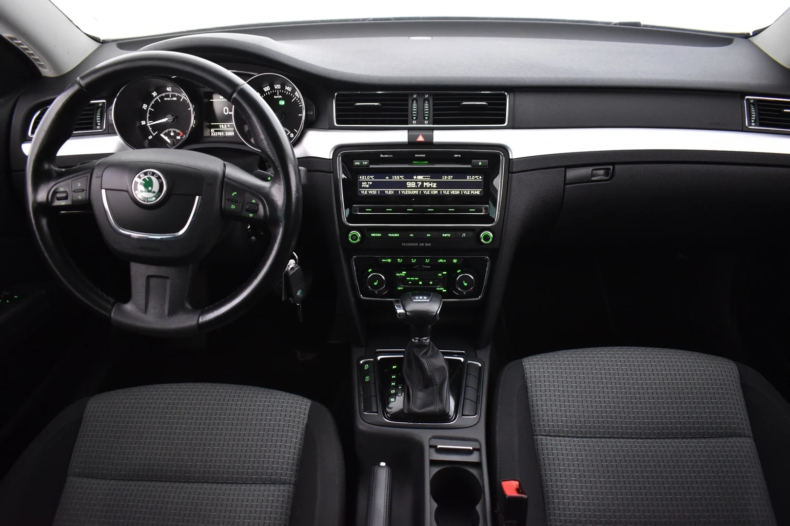 Car Image - 5K4bHtTqyn7SOwALEdpaQZ