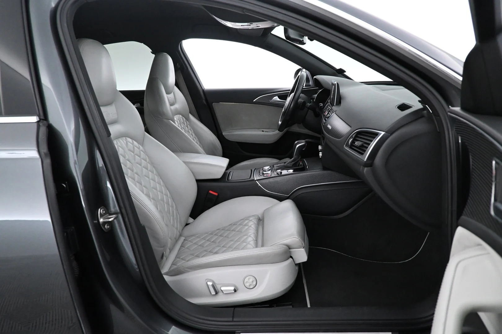 Car Image - 49dp3yh6AMjJG3b0cuWbsh