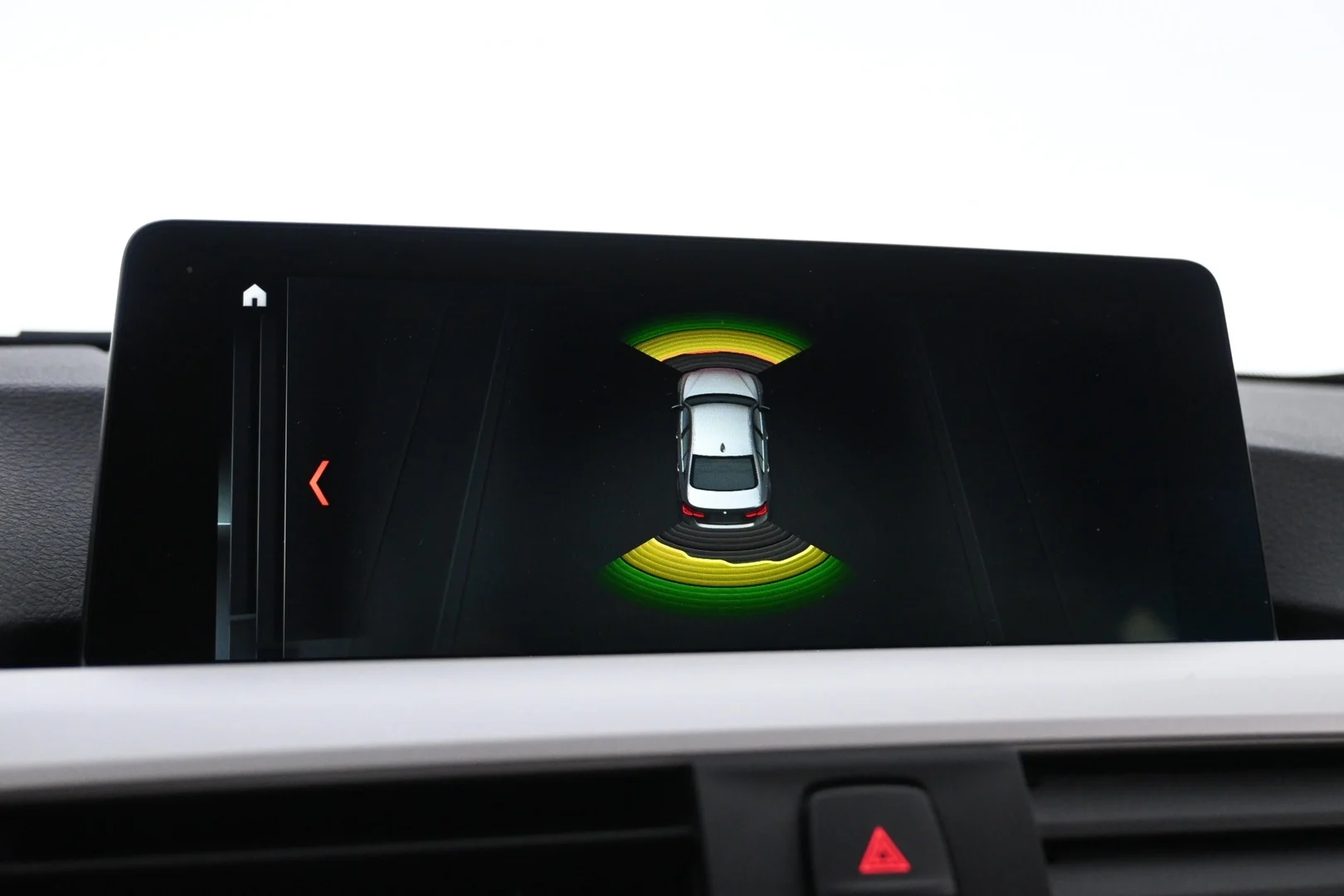 Car Image - s3kNoGWtHg8nOud5ZdliT