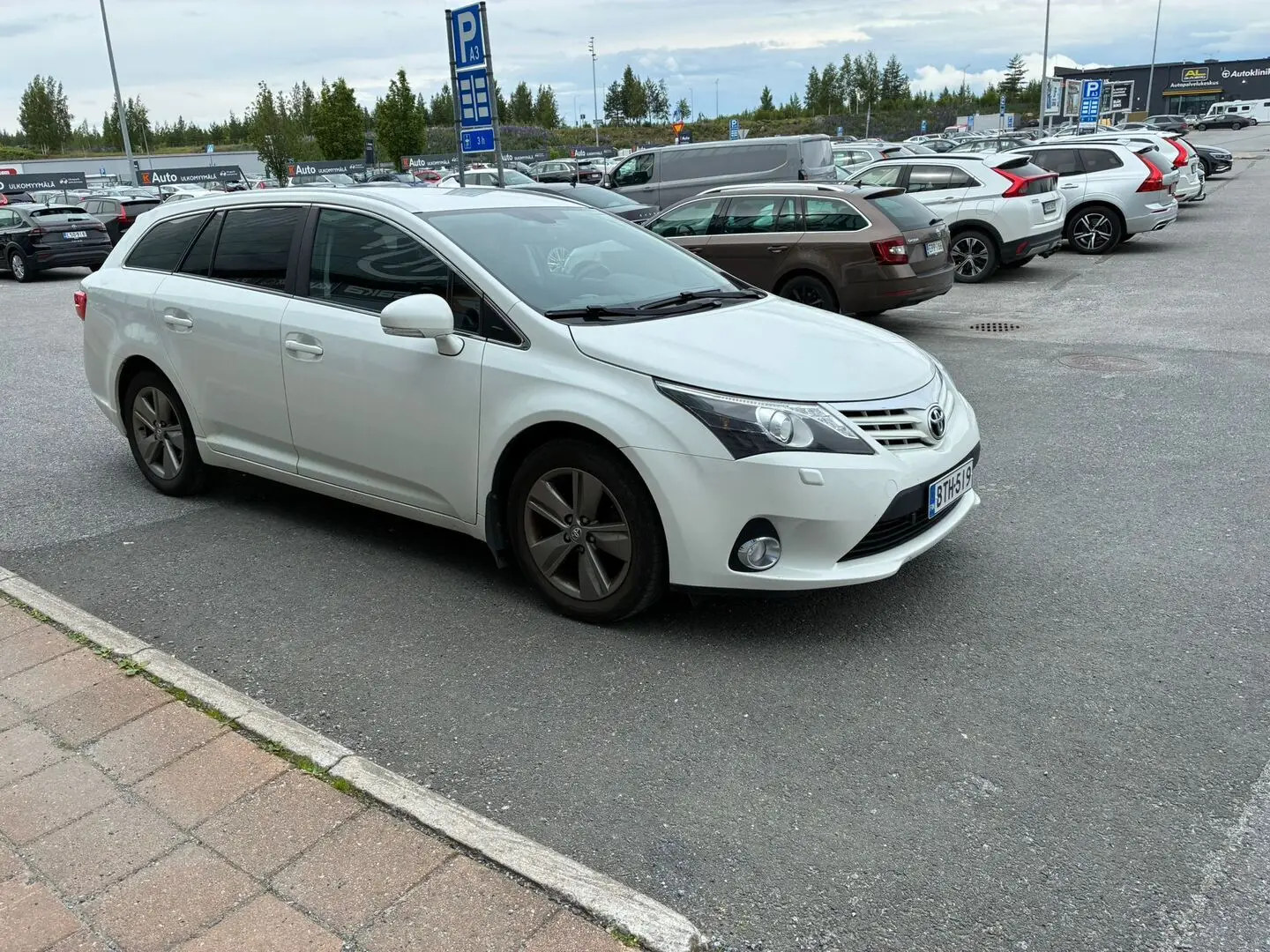 Car Image - 5DxYRAvxt6R3ZG38JOE0WA