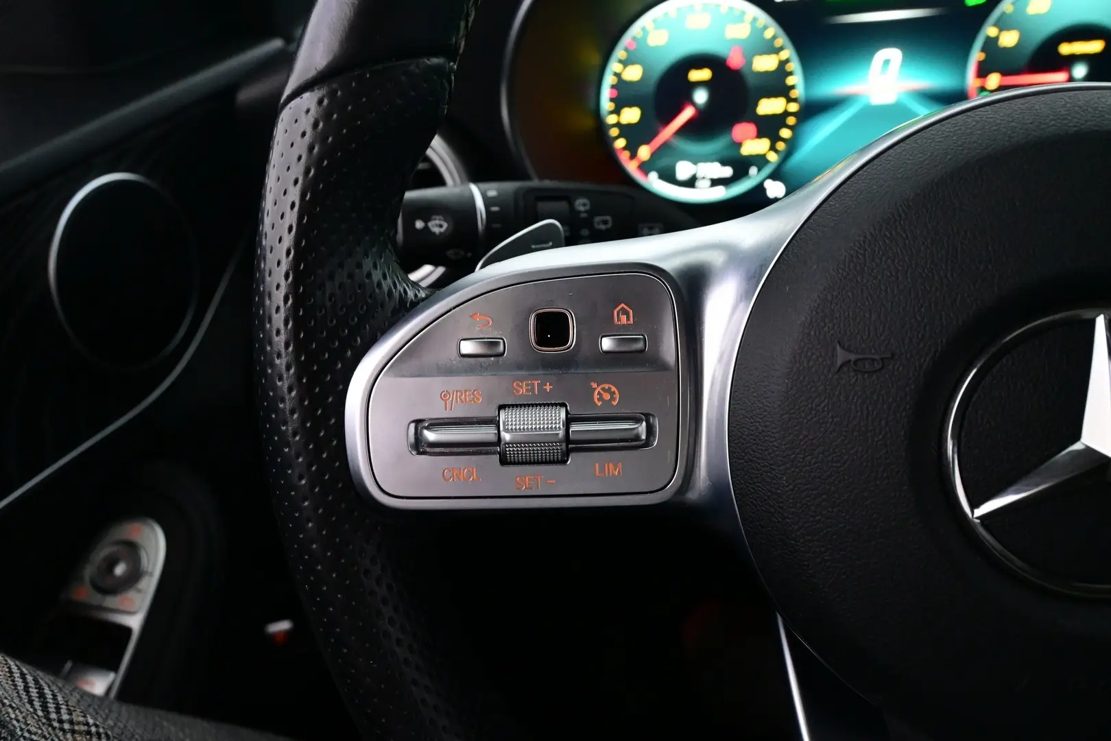 Car Image - 259VqKIaqhEtlIS3okf5QN