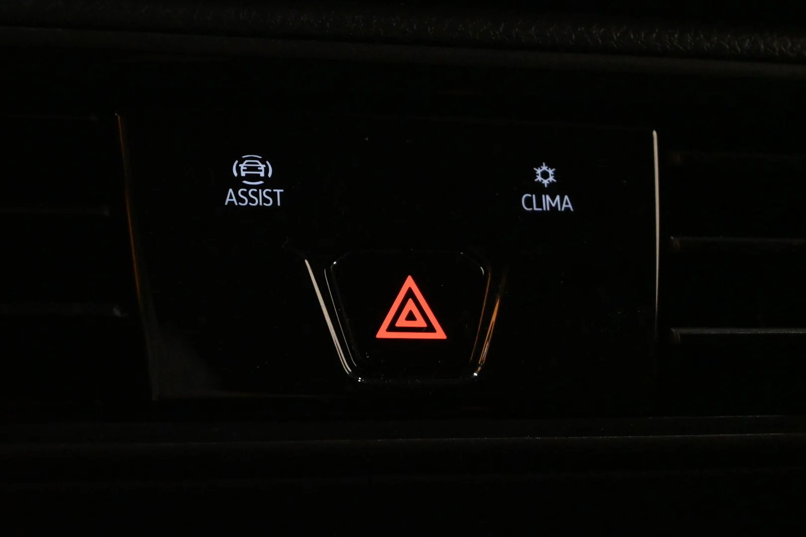 Car Image - 7JLqMT3CxUs07nYkjndDWn