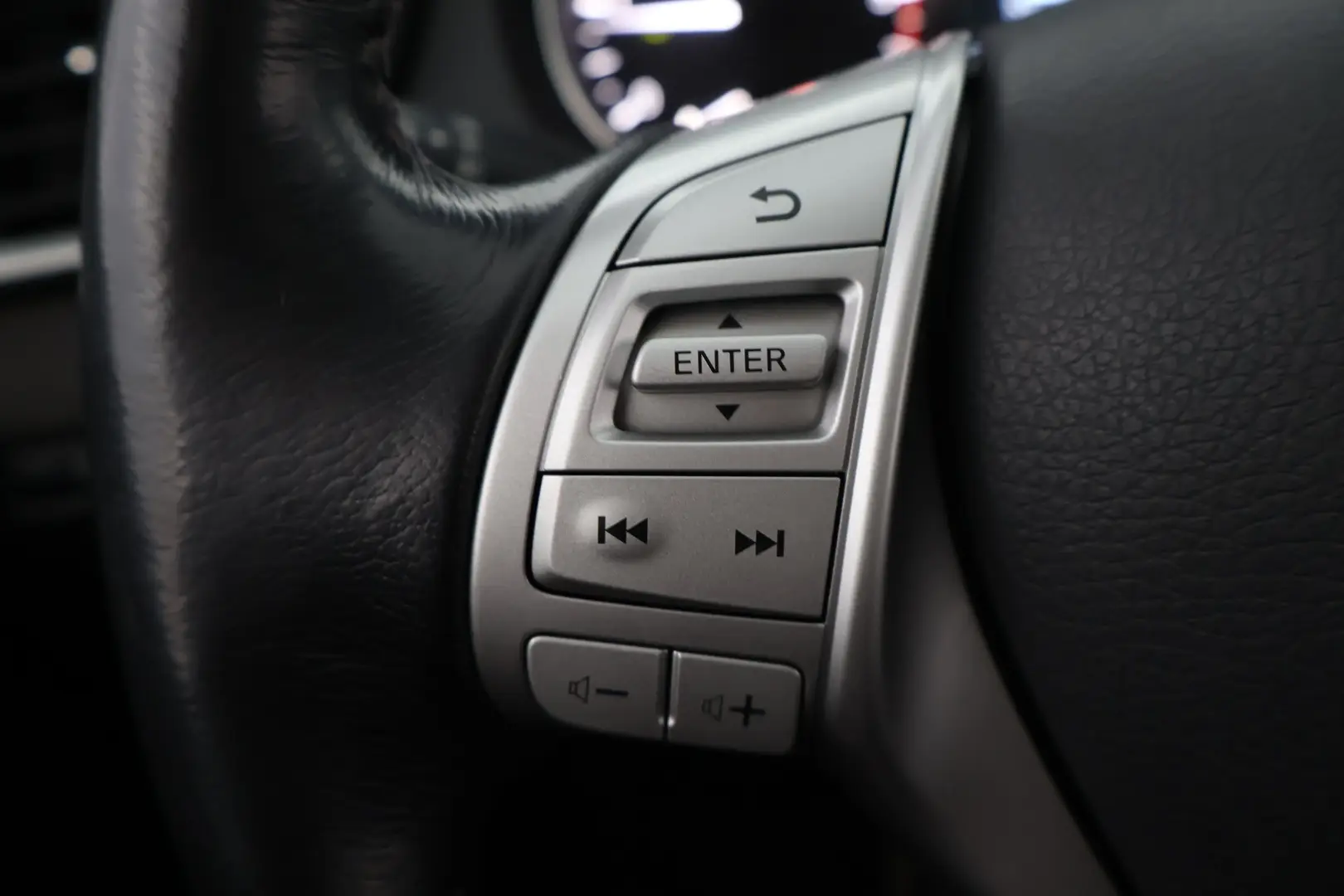 Car Image - 5CHOeorzWyJ4CWWpH1hEZ7