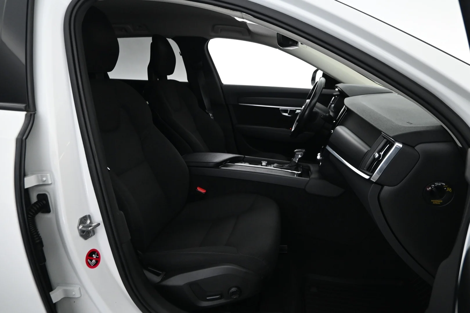 Car Image - 3FGktOFJr8LjGQODPvzJXr