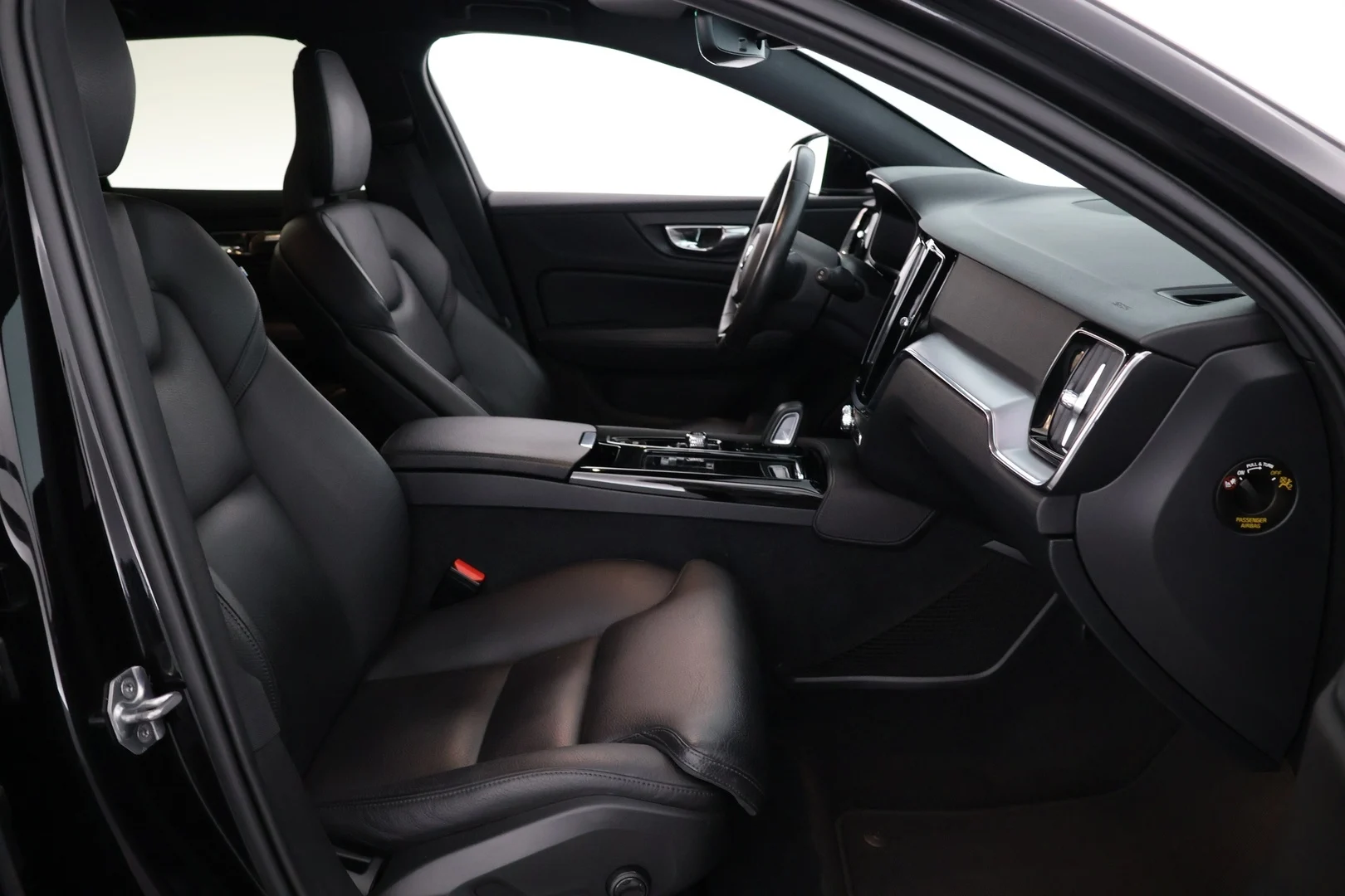 Car Image - 6DlfZoGuhbEFTjSiHRZoyg