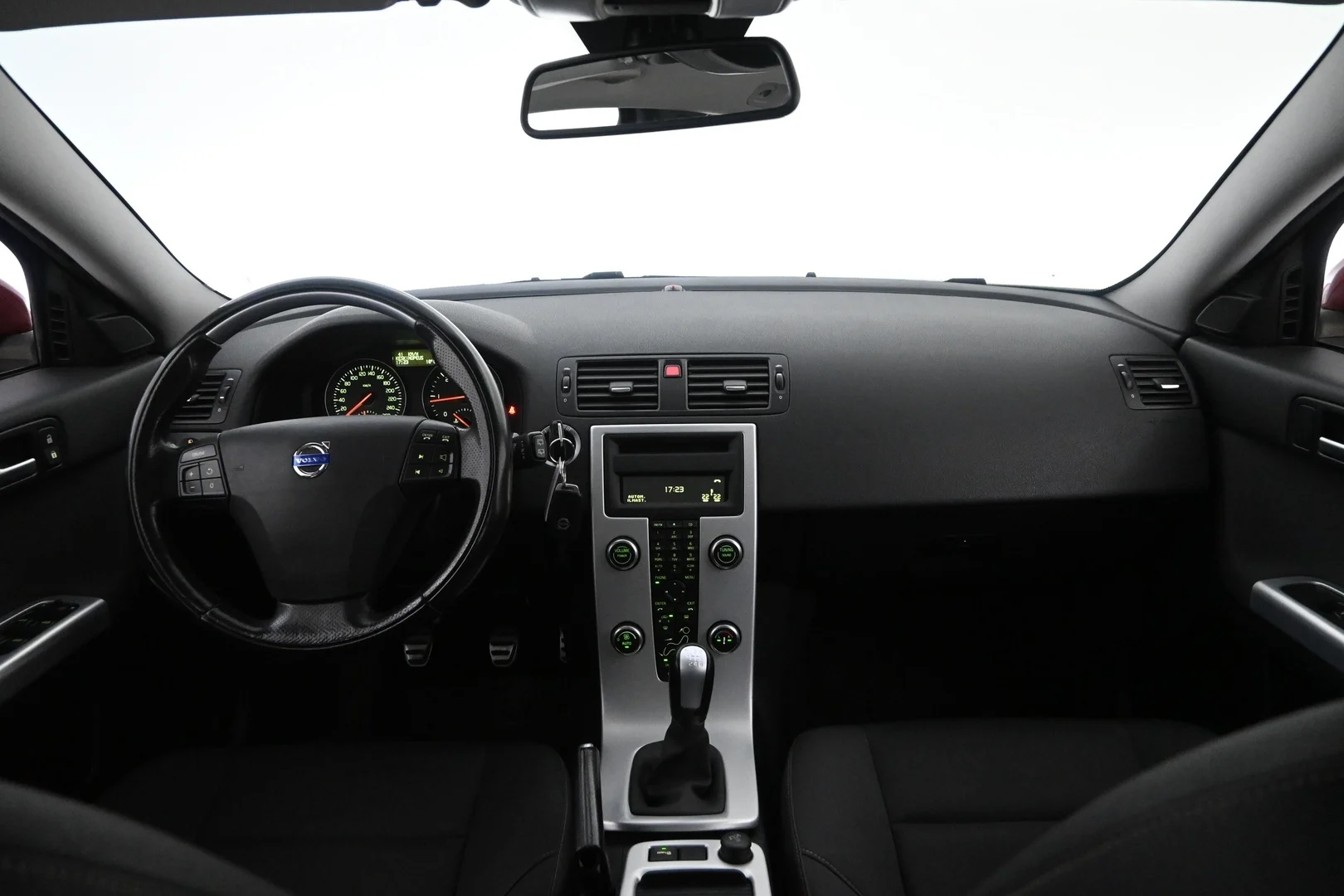 Car Image - 7jPw7GggYIExtcMWCP9b1M