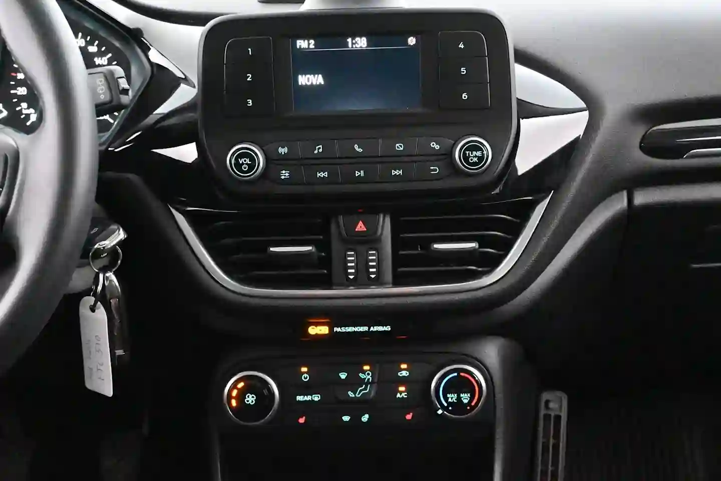 Car Image - 5tbSMKcOFN4g1aBHYGH9yA