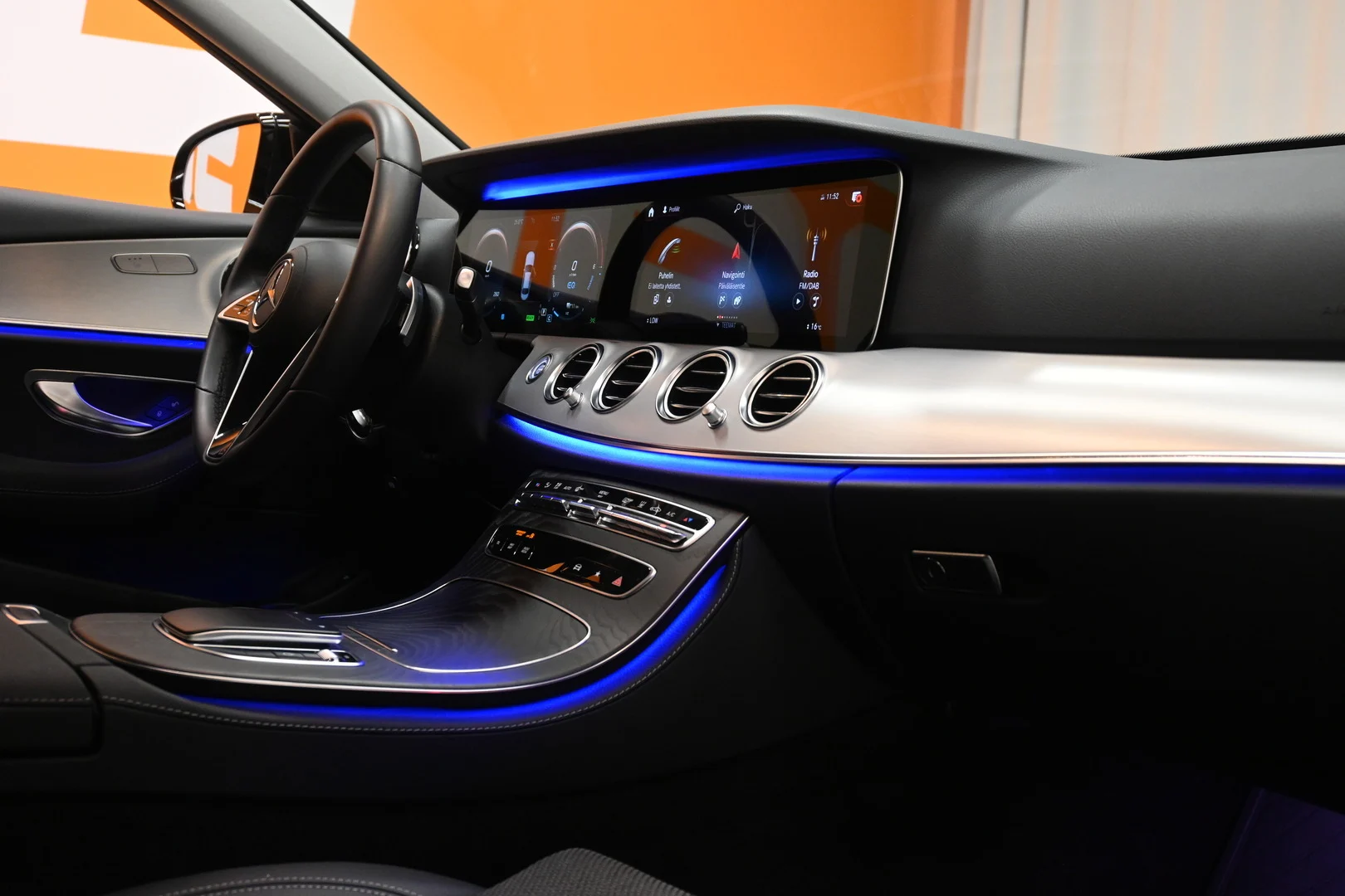 Car Image - 7IZmJKec5XUAoQ4vNTGmJR
