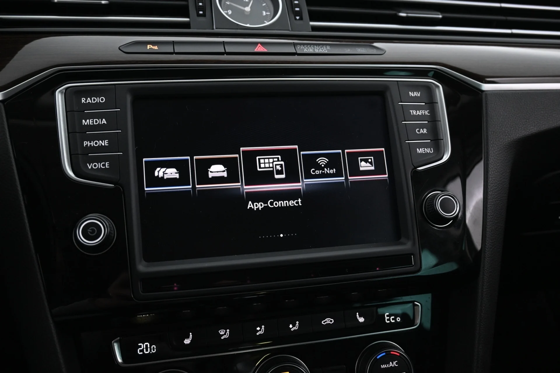 Car Image - 5okmcaeFxF99n2pVft59g1