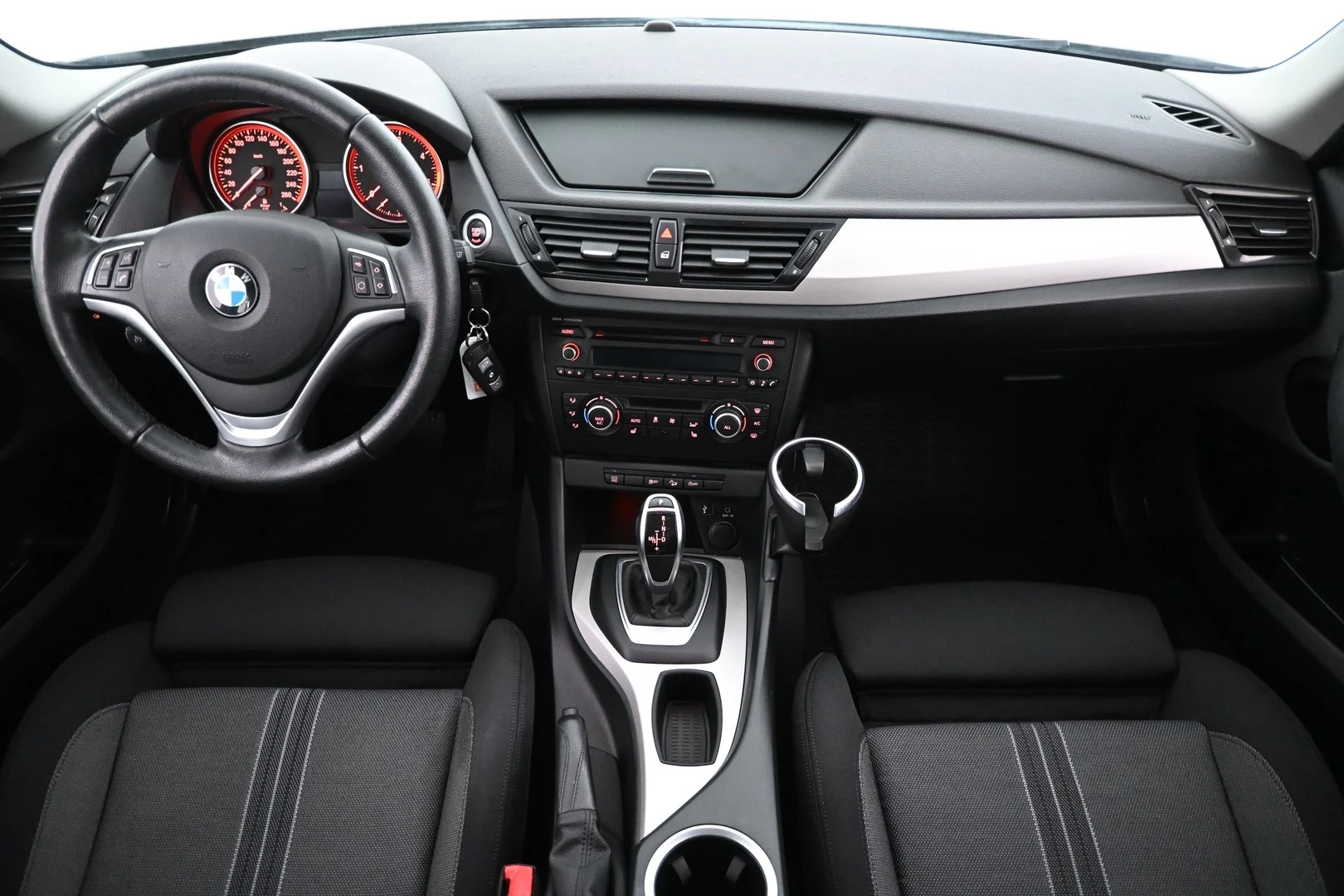 Car Image - 5mCyS7xm1gecnRqReXiBvy