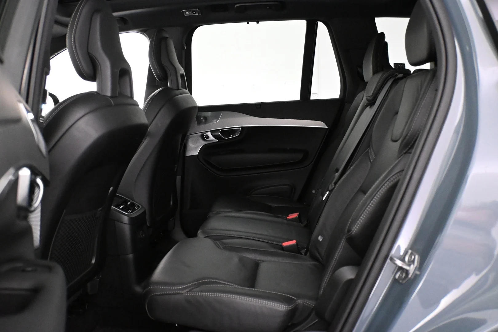 Car Image - 77n7xVQZlWssKUg0vZ7R5x
