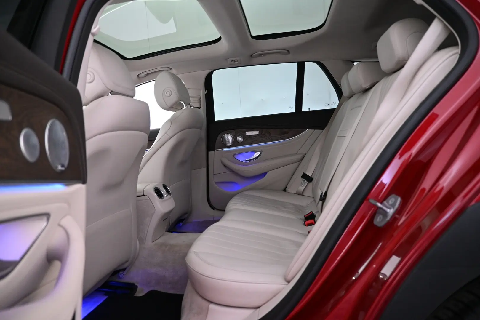 Car Image - aQP3PefgWCqxjXjxu5vbH