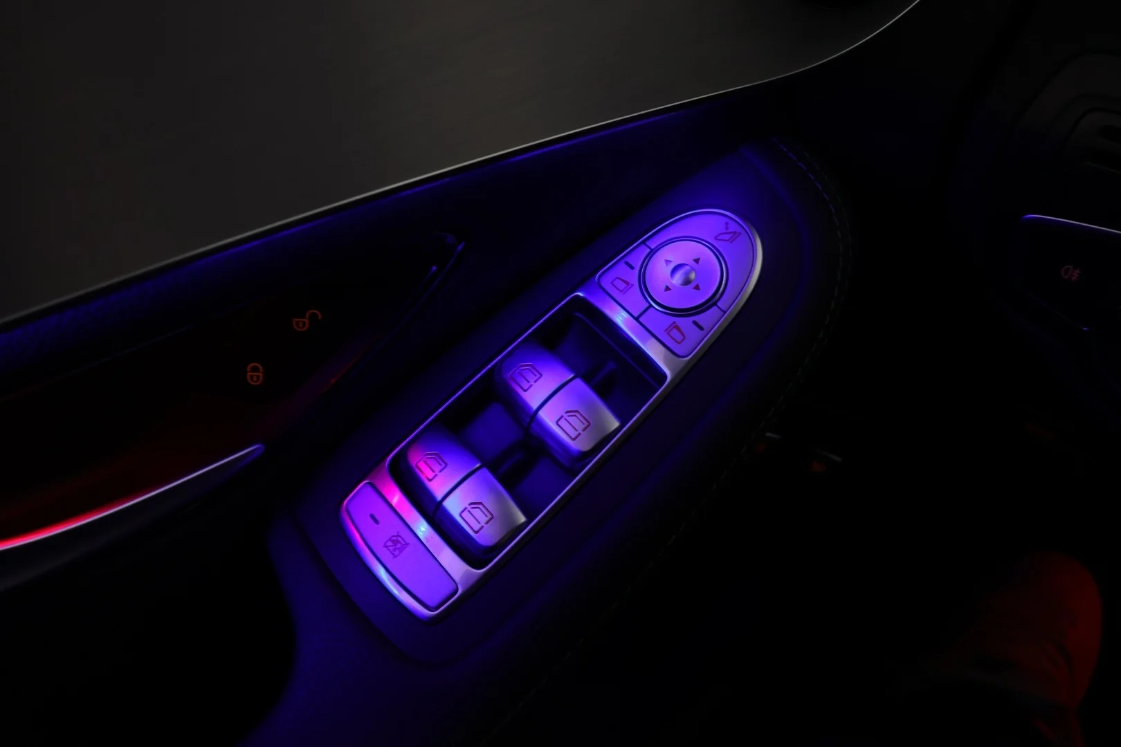 Car Image - 1hG1IAsNcOJxGHSChb9Pja