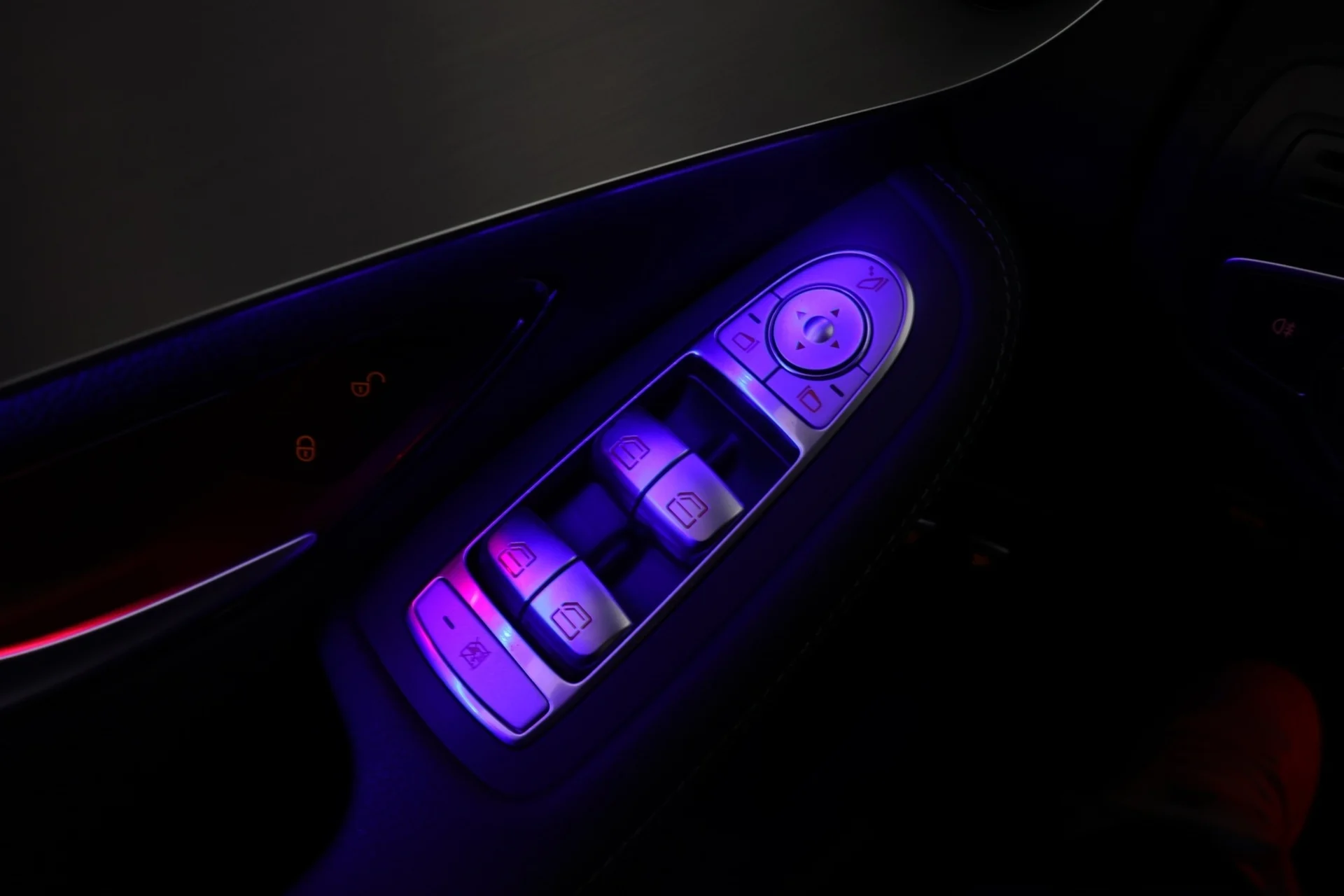 Car Image - 1hG1IAsNcOJxGHSChb9Pja