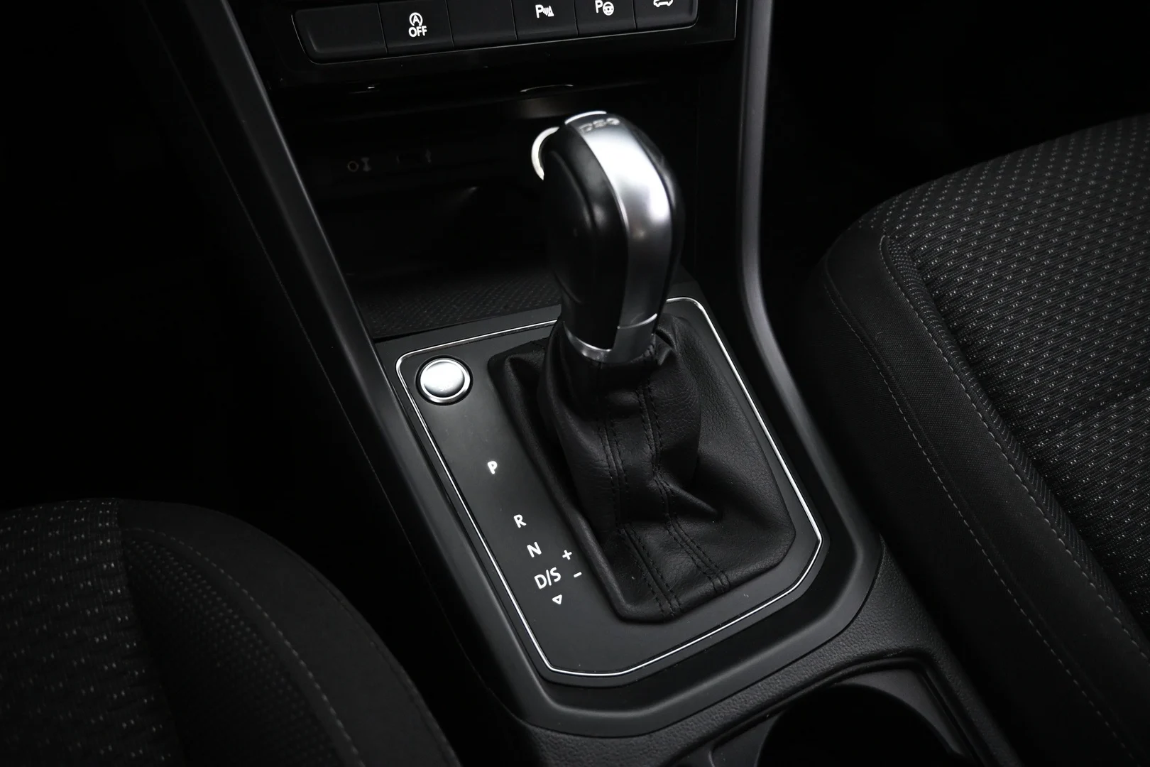Car Image - 1K1zSa2gdDbaDrEnh48g6u