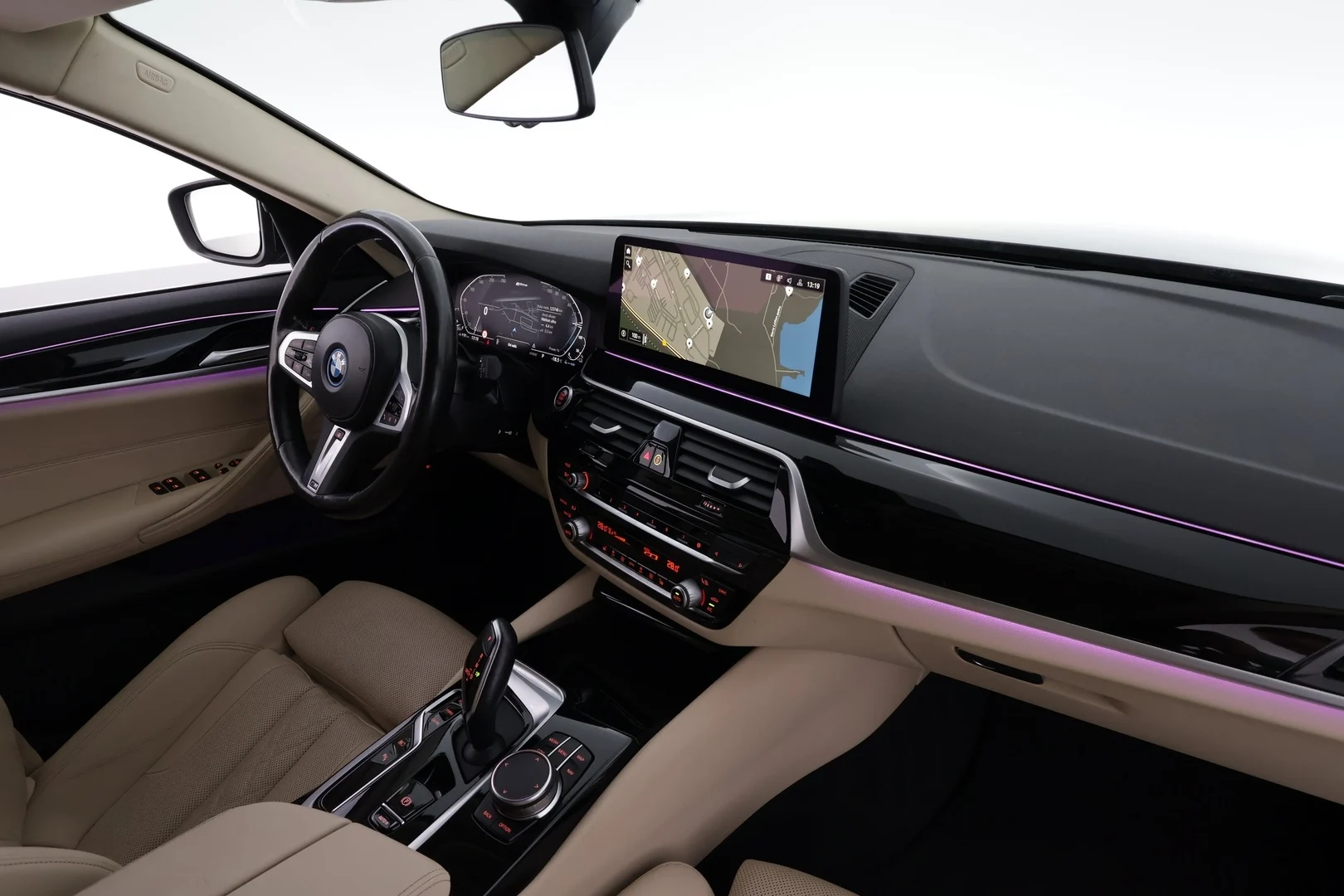 Car Image - 4mV1wydIL294n830EZvfUu