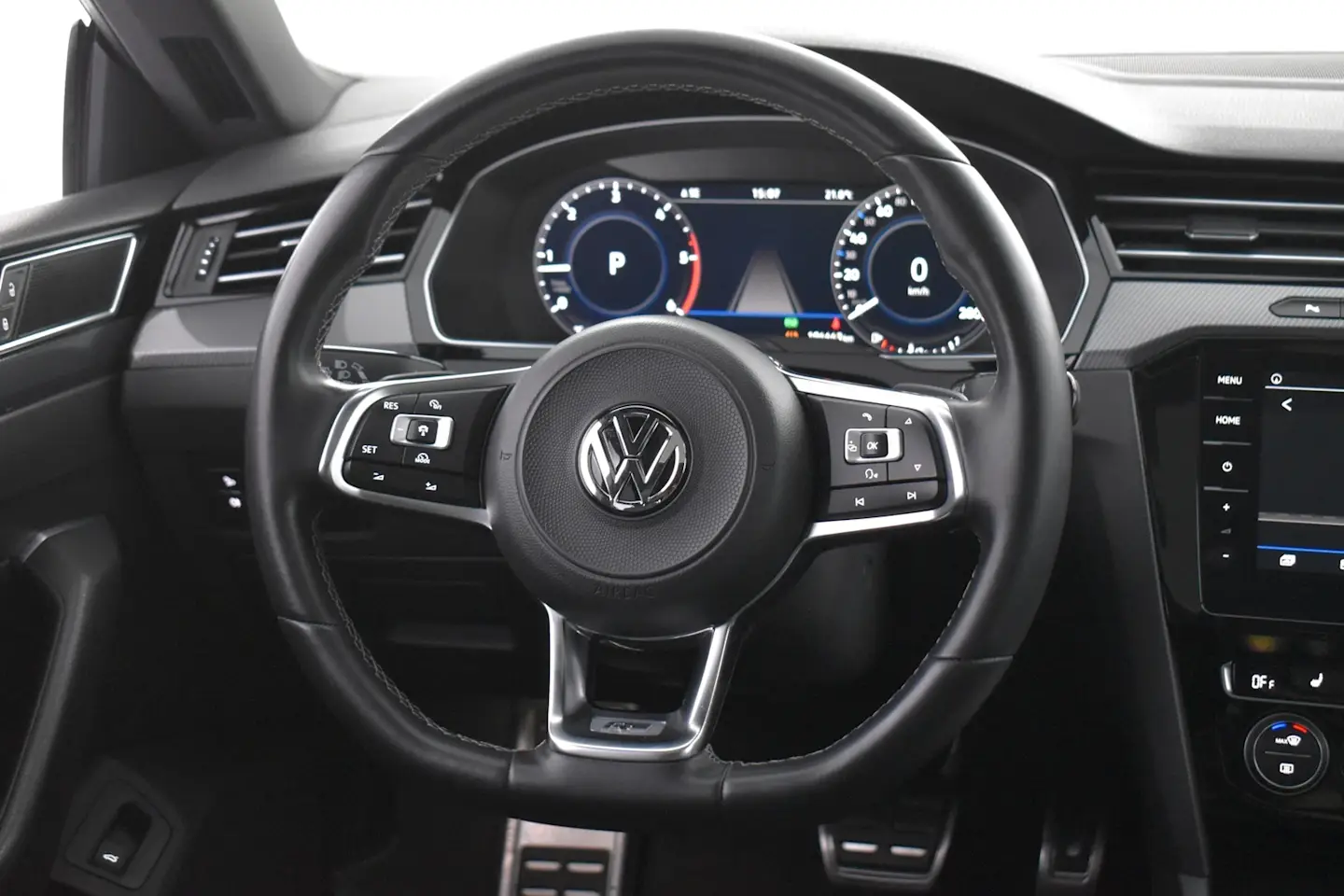 Car Image - 2pai29HWUP5X9I6TNGUslb