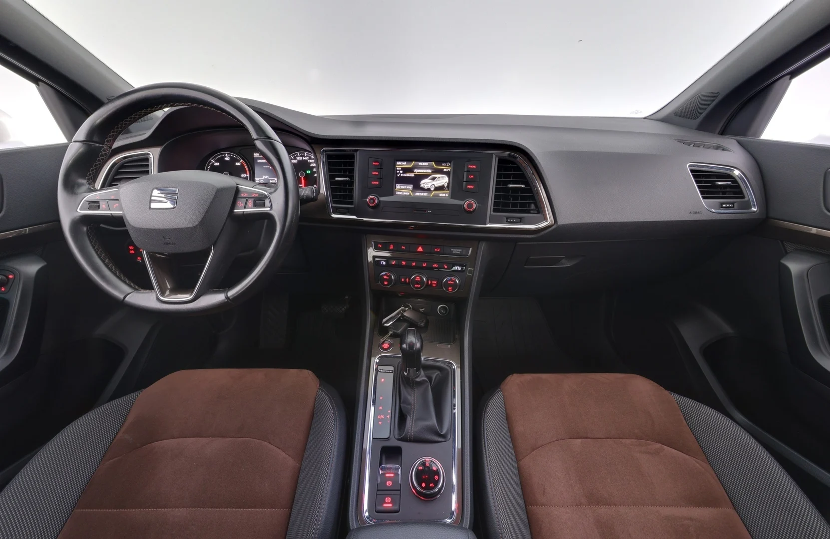 Car Image - 3DVq4ZGbU3qnrW7RRrQxsx