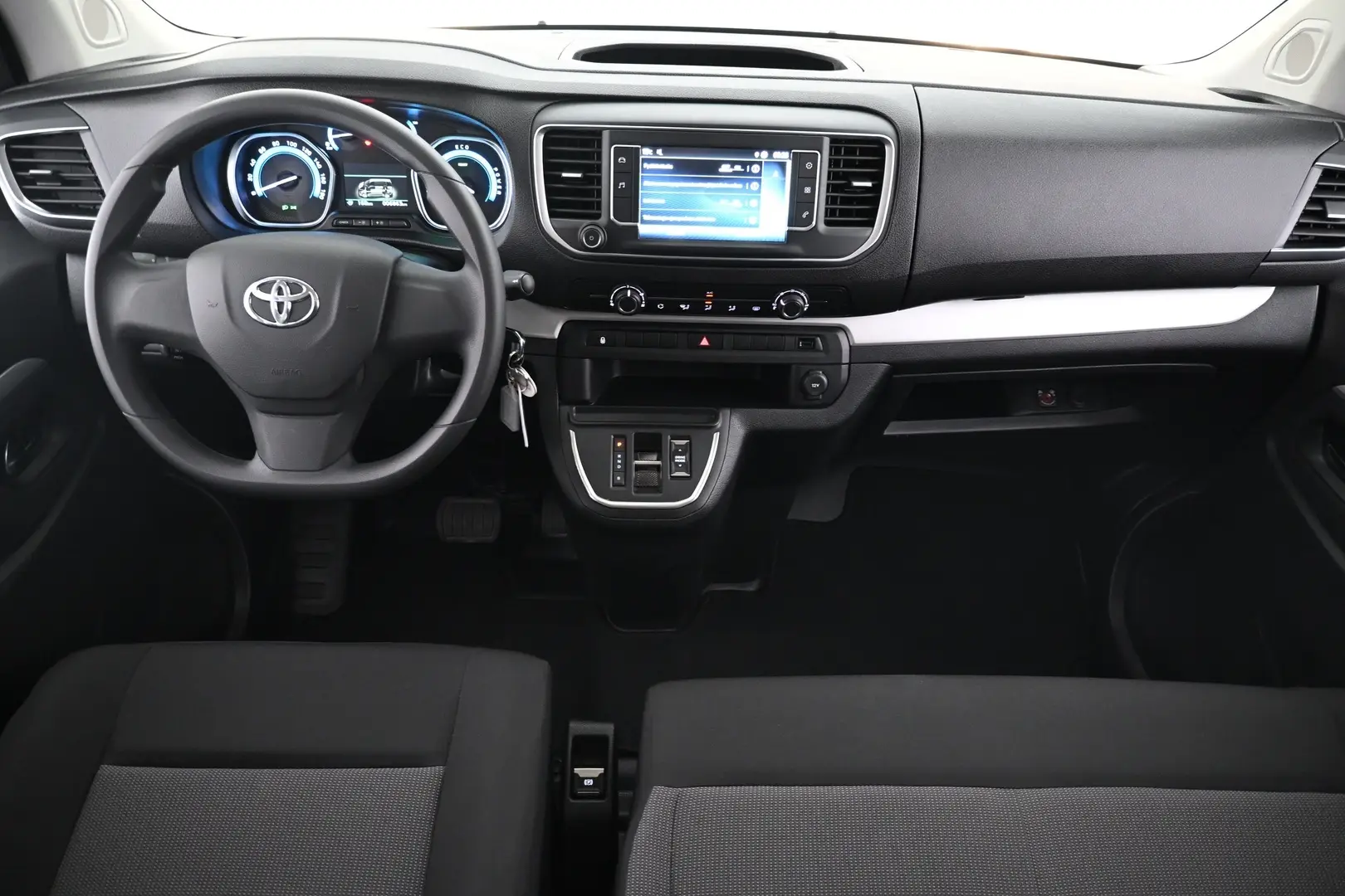 Car Image - 4EbNjsYa0u3fIhQxfy3PPi
